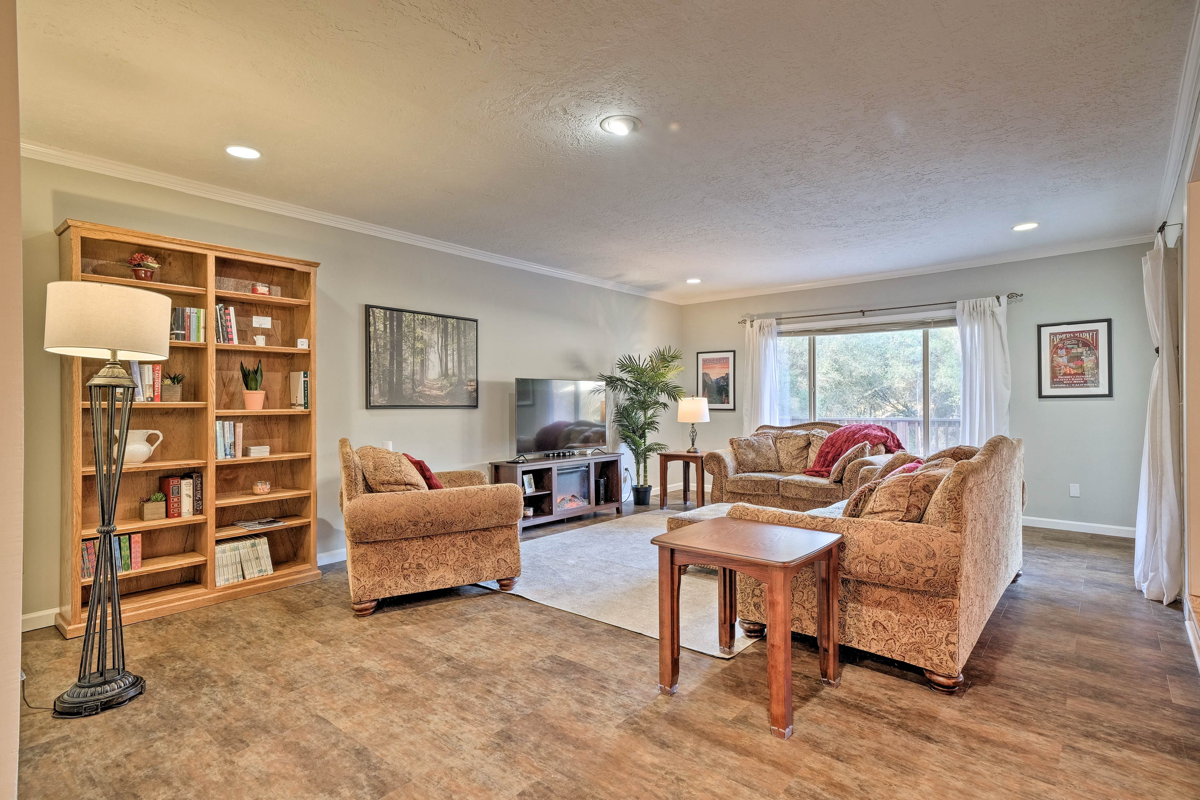 The 2,244-square-foot home features 4 bedrooms and 2.5 bathrooms.