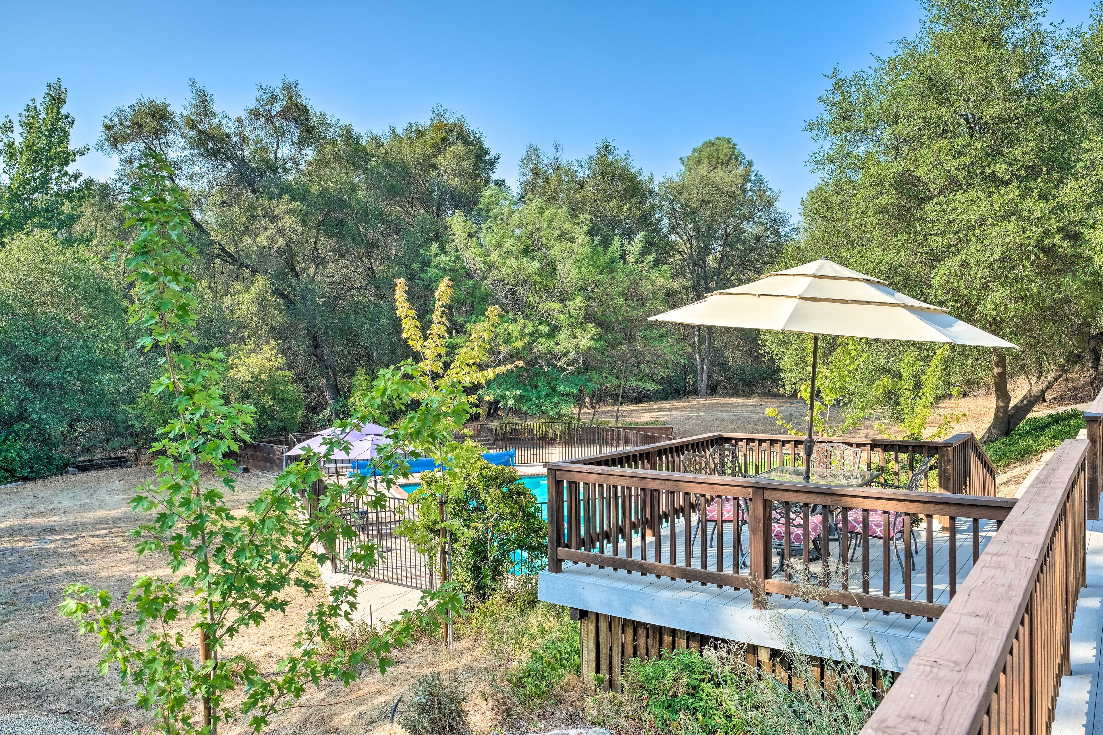 Who's up for an al fresco dinner?