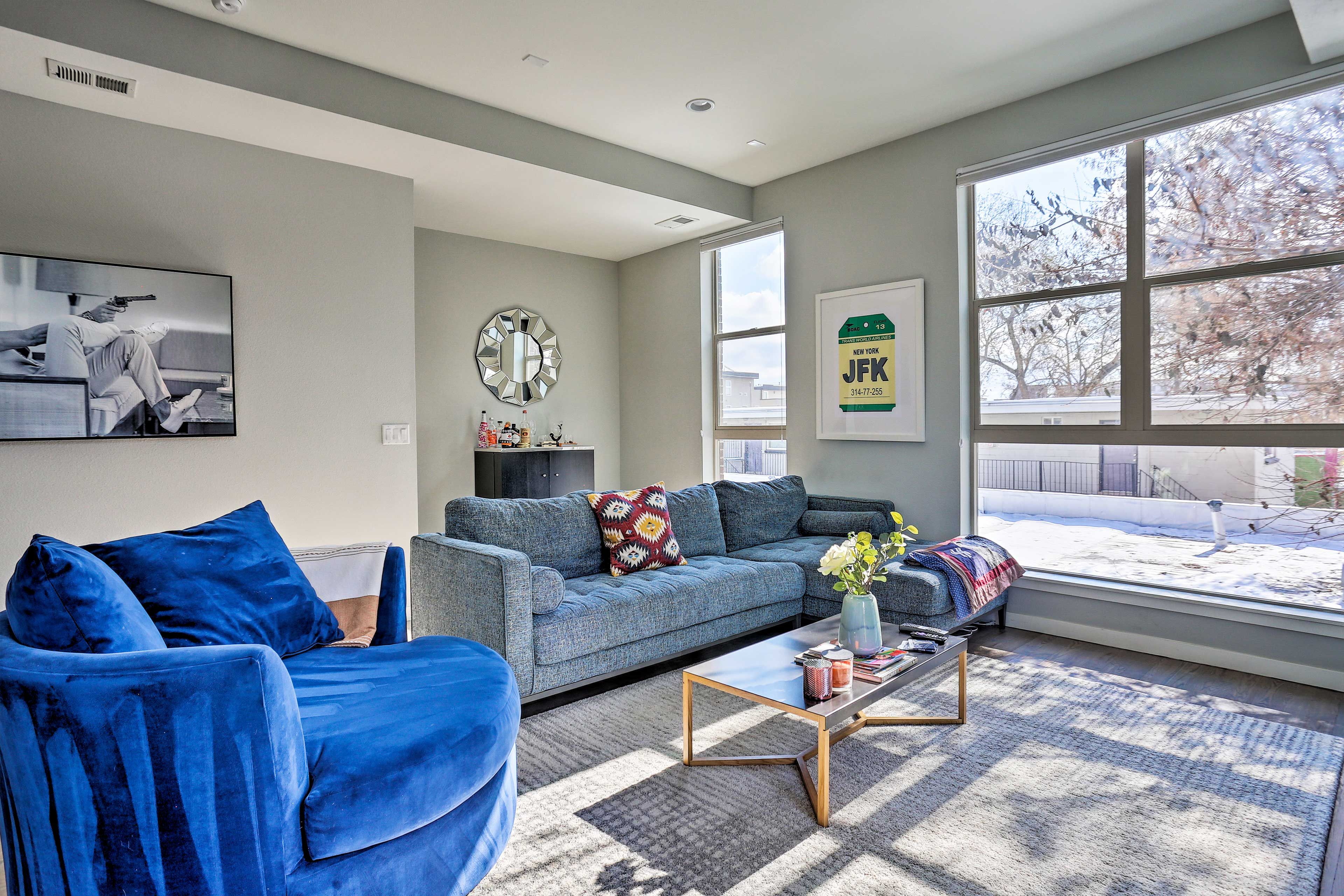 The property features 1,600 square feet of living space.