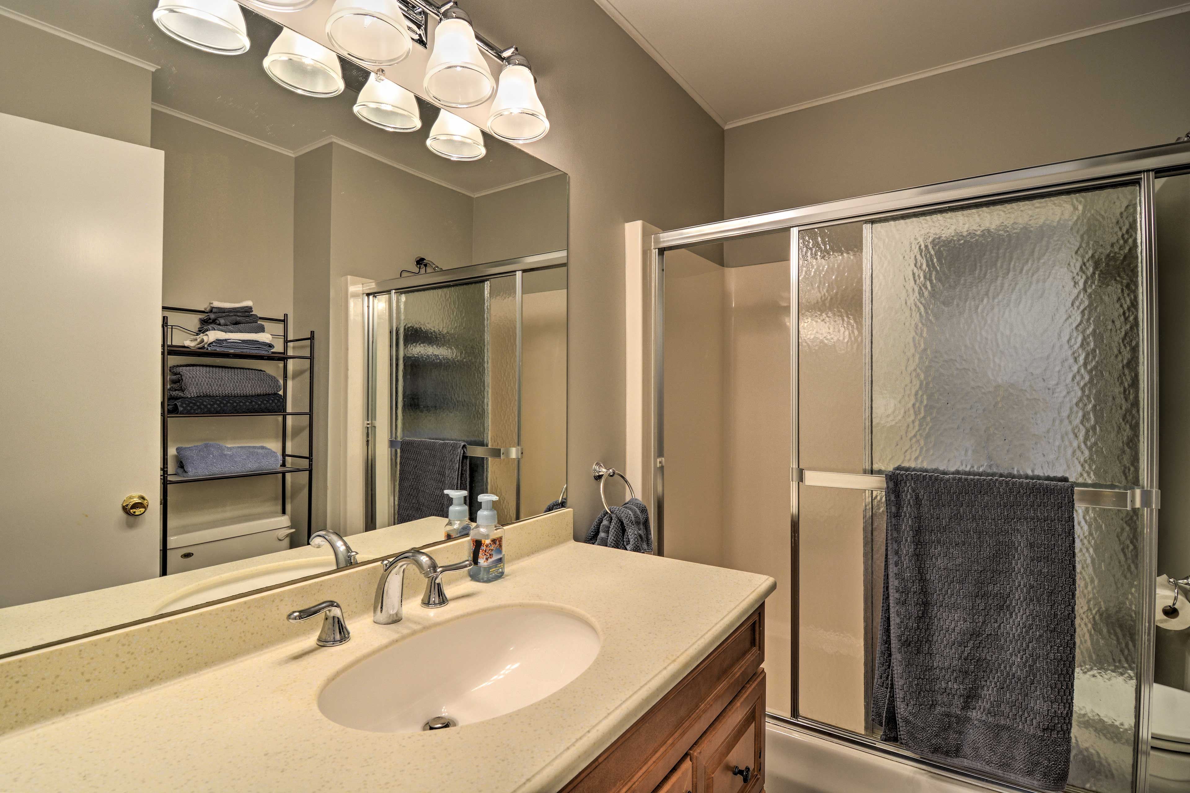 Full Bathroom