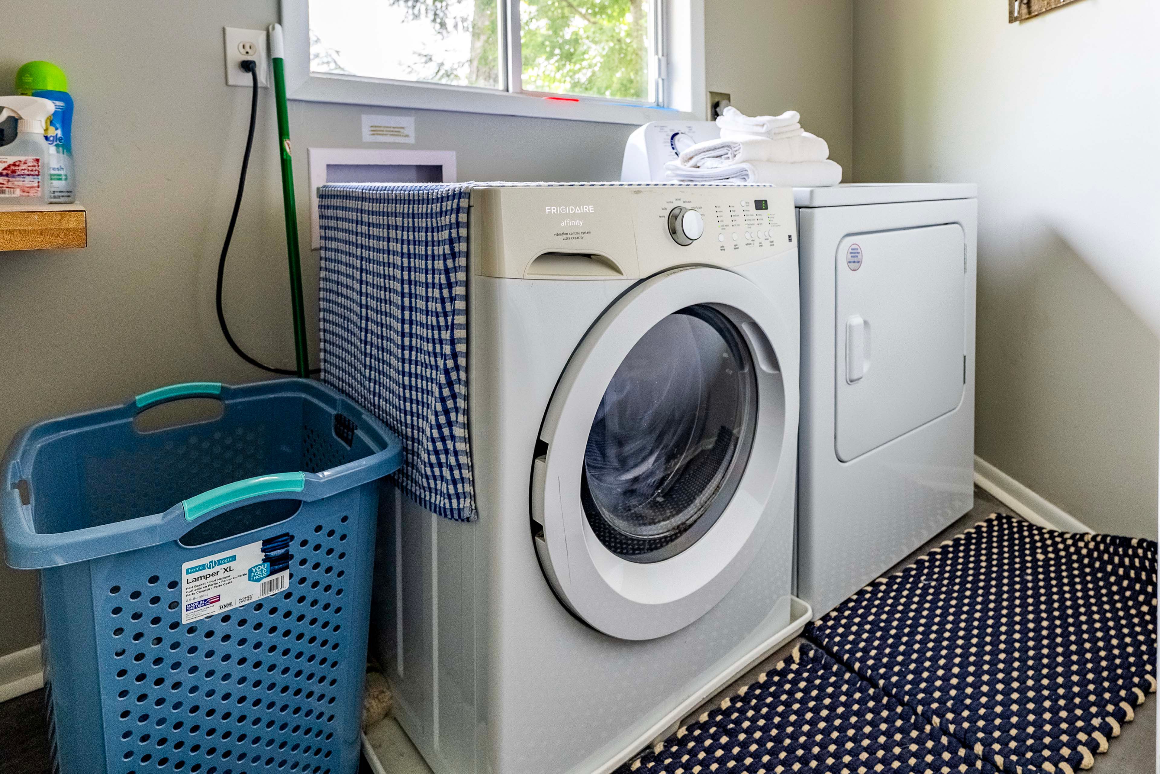 Washer & Dryer