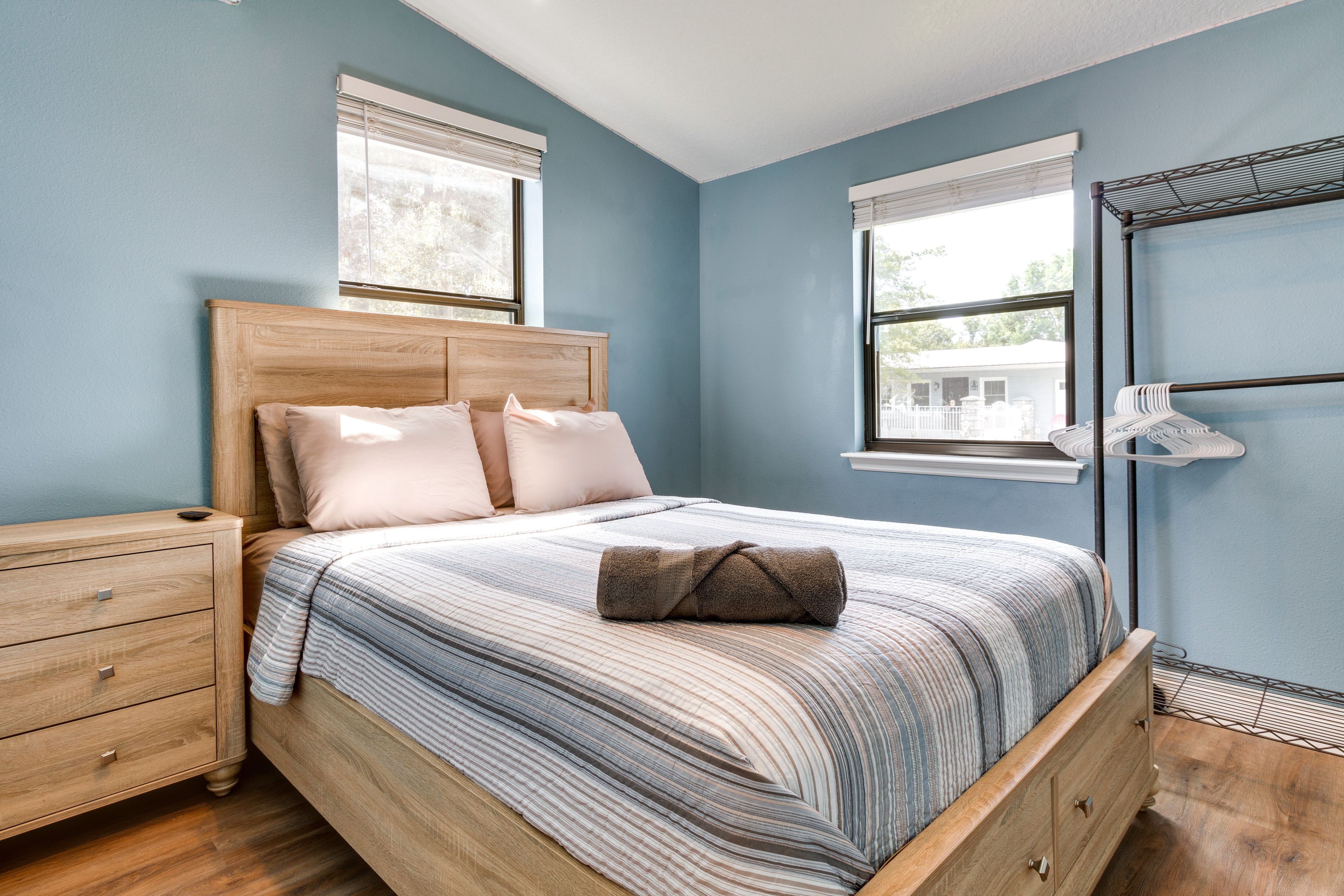 Bedroom 2 | Queen Bed | Central A/C