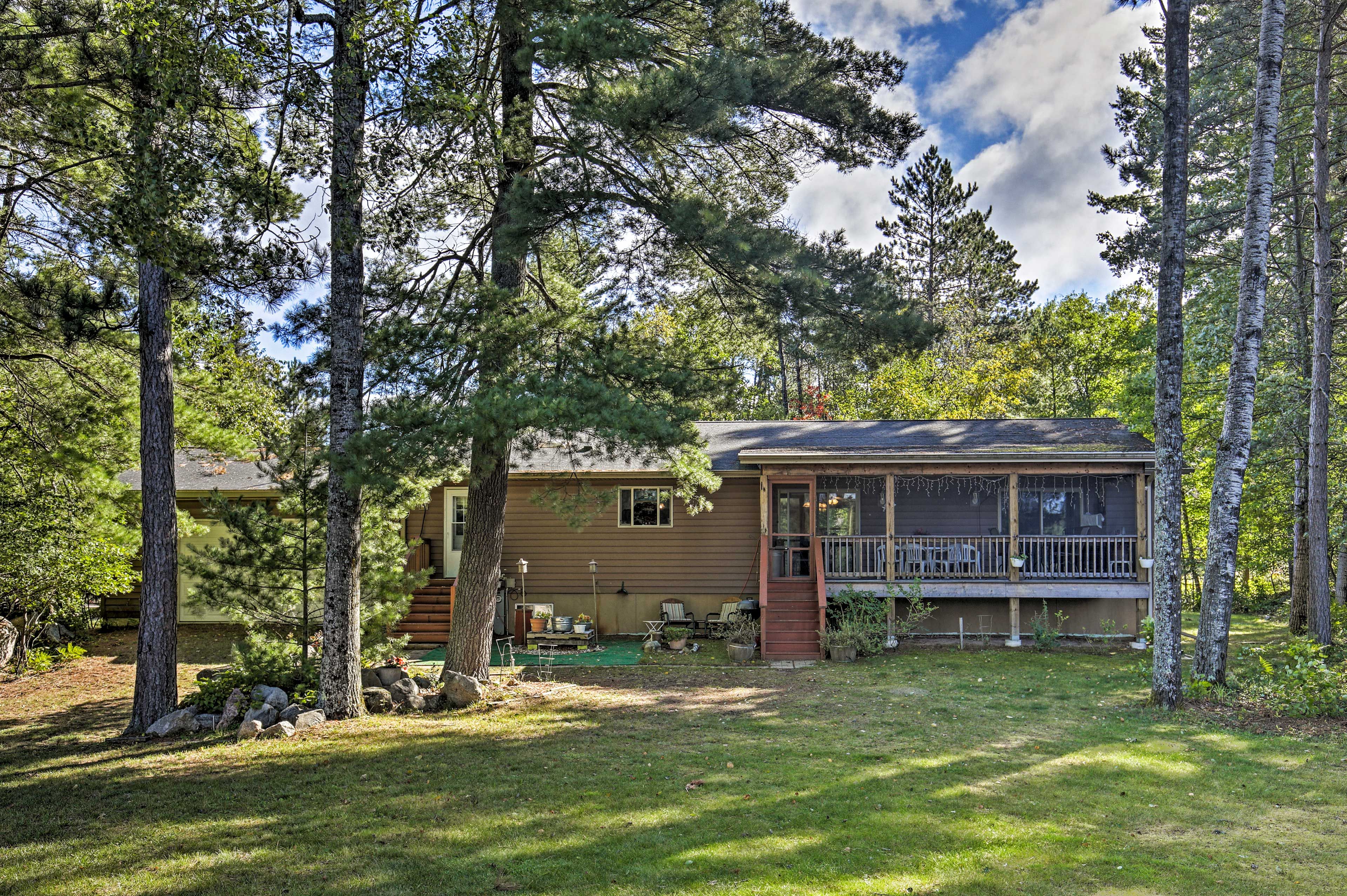 Conover Vacation Rental | 3BR | 2BA | 1,568 Sq Ft | Stairs Required