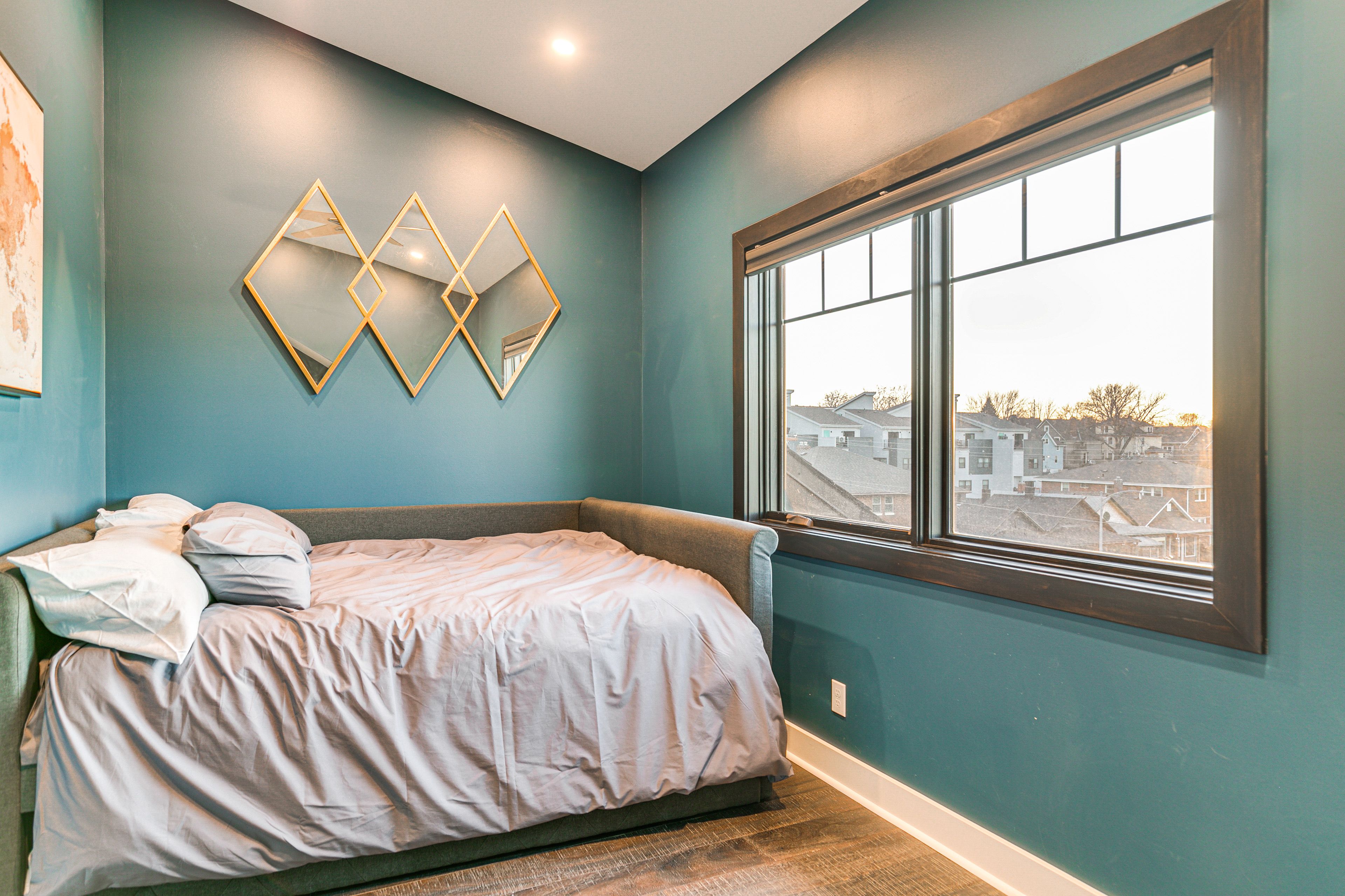 Bedroom 2 | 3rd Floor | Queen Daybed w/ Twin Trundle