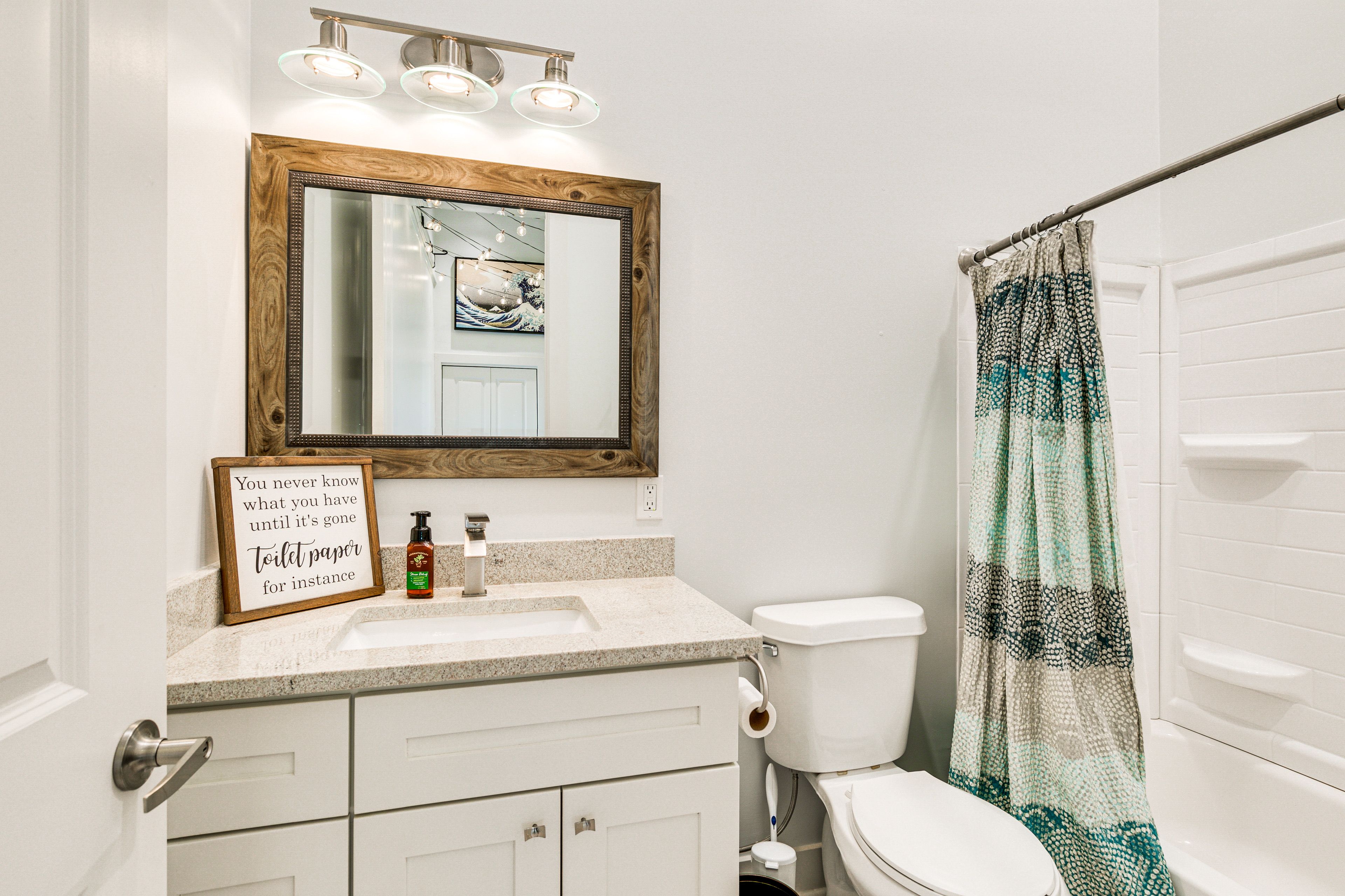 En-Suite Bathroom | 1st Floor | Towels Provided