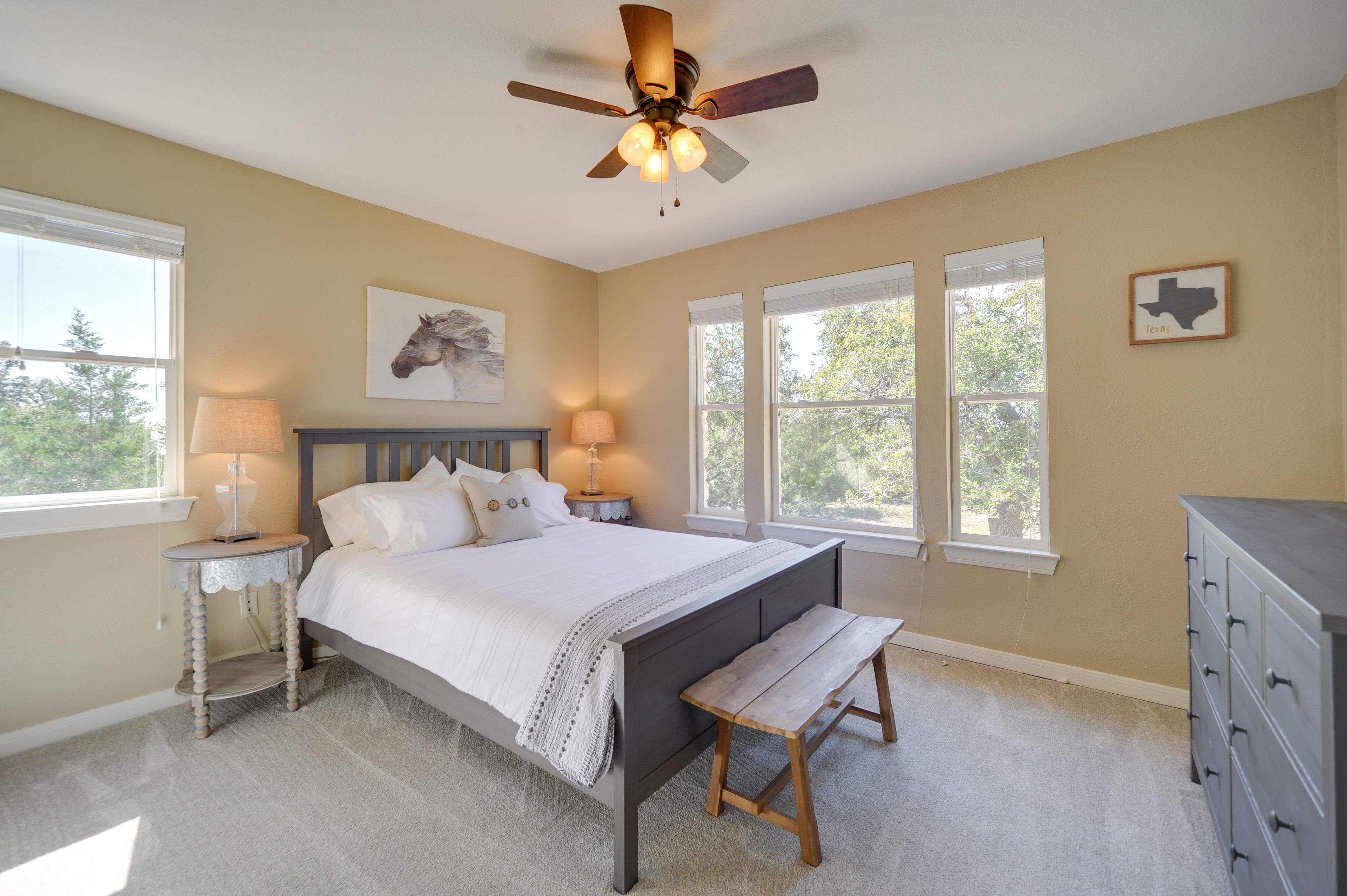 Bedroom 3 | Queen Bed