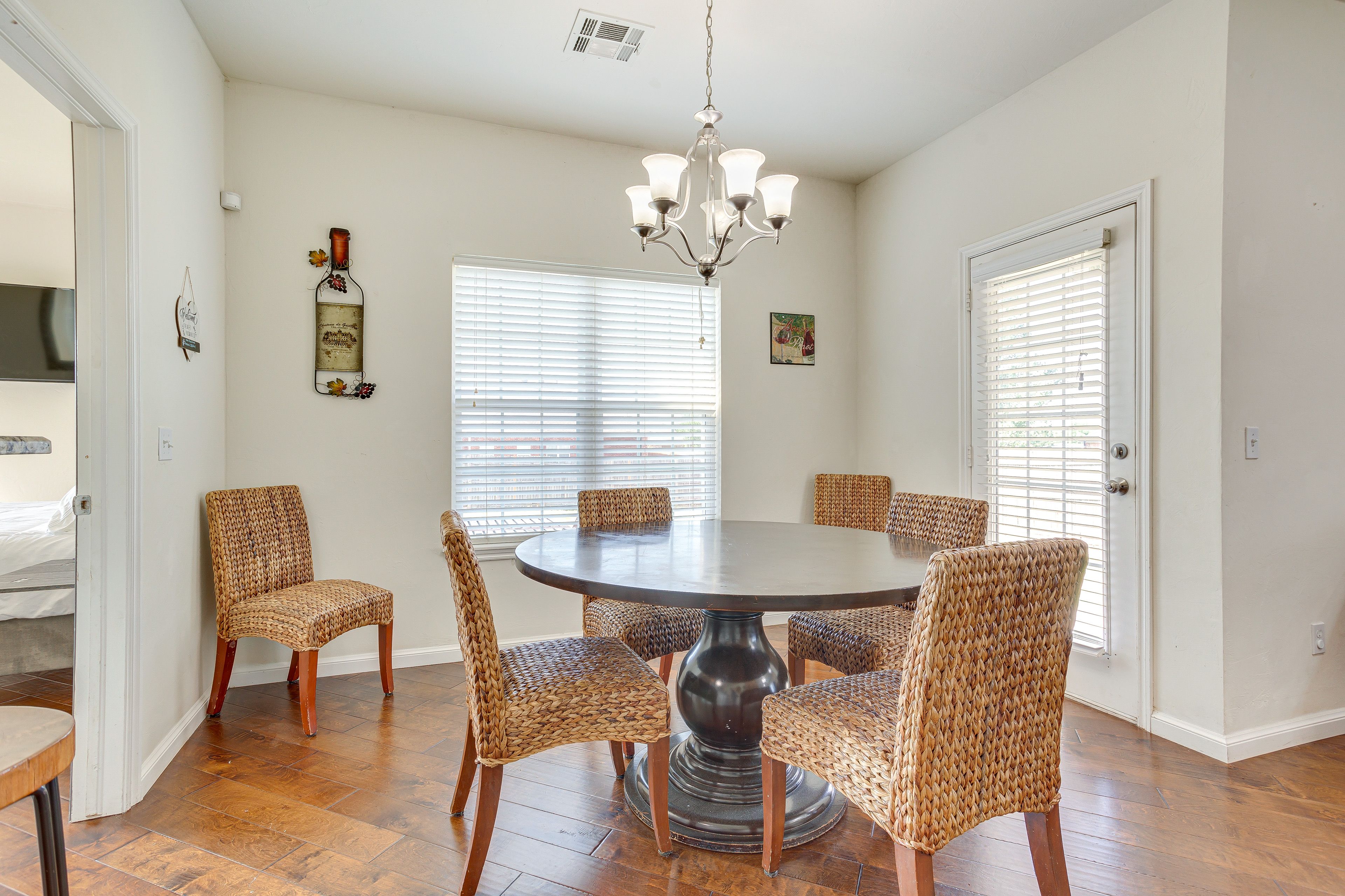 Dining Area | Dishware + Flatware