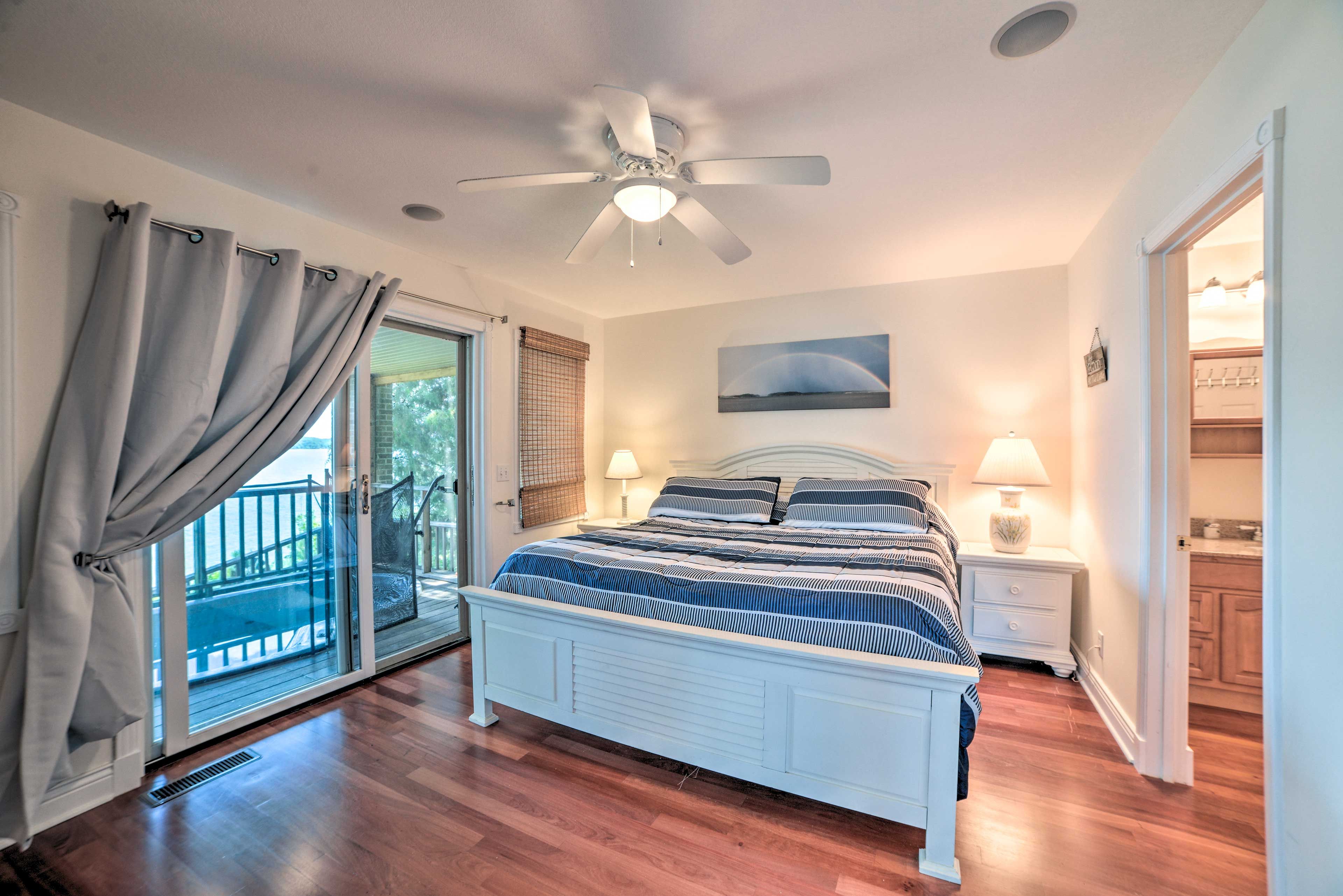 Bedroom 3 | King Bed