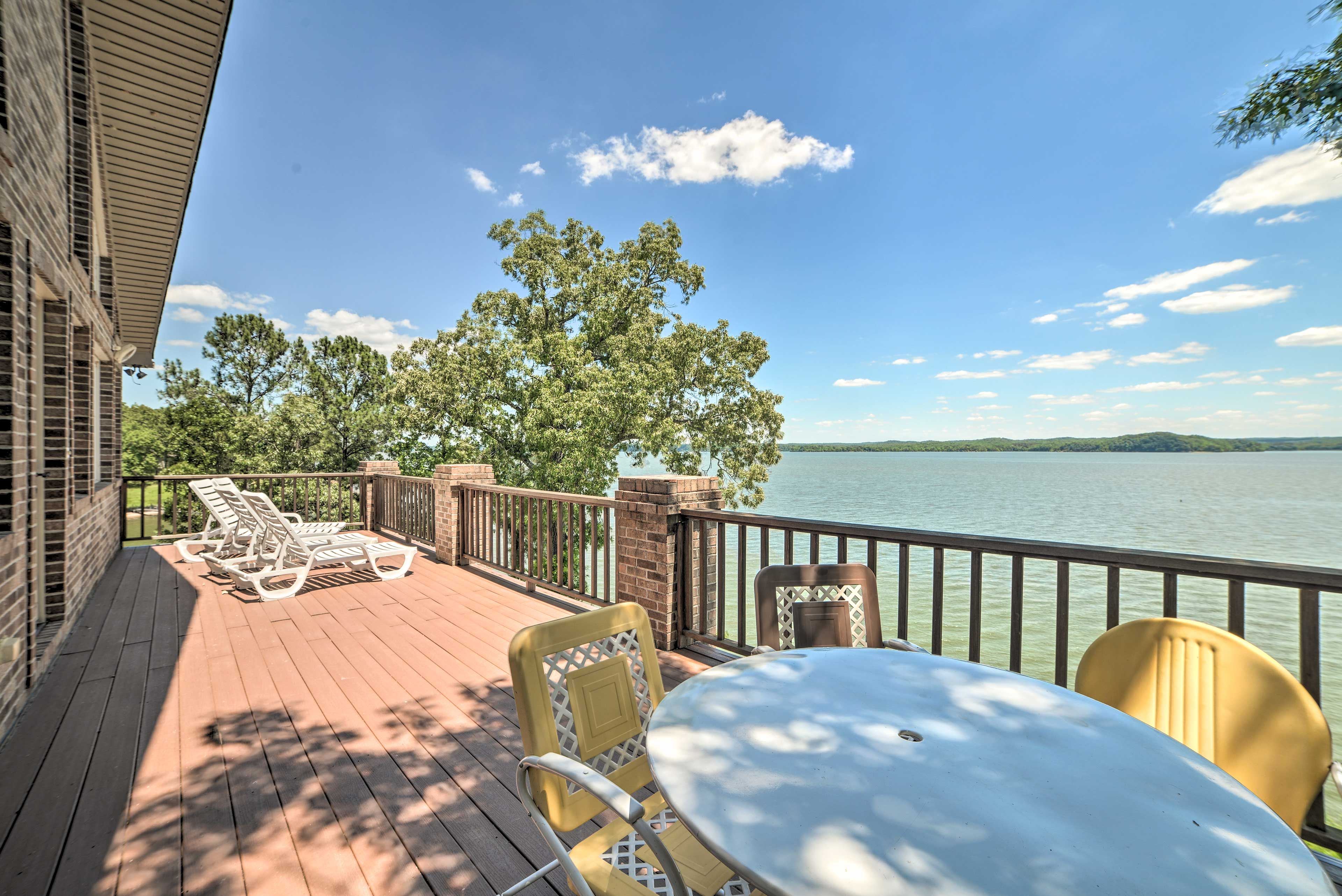 Deck