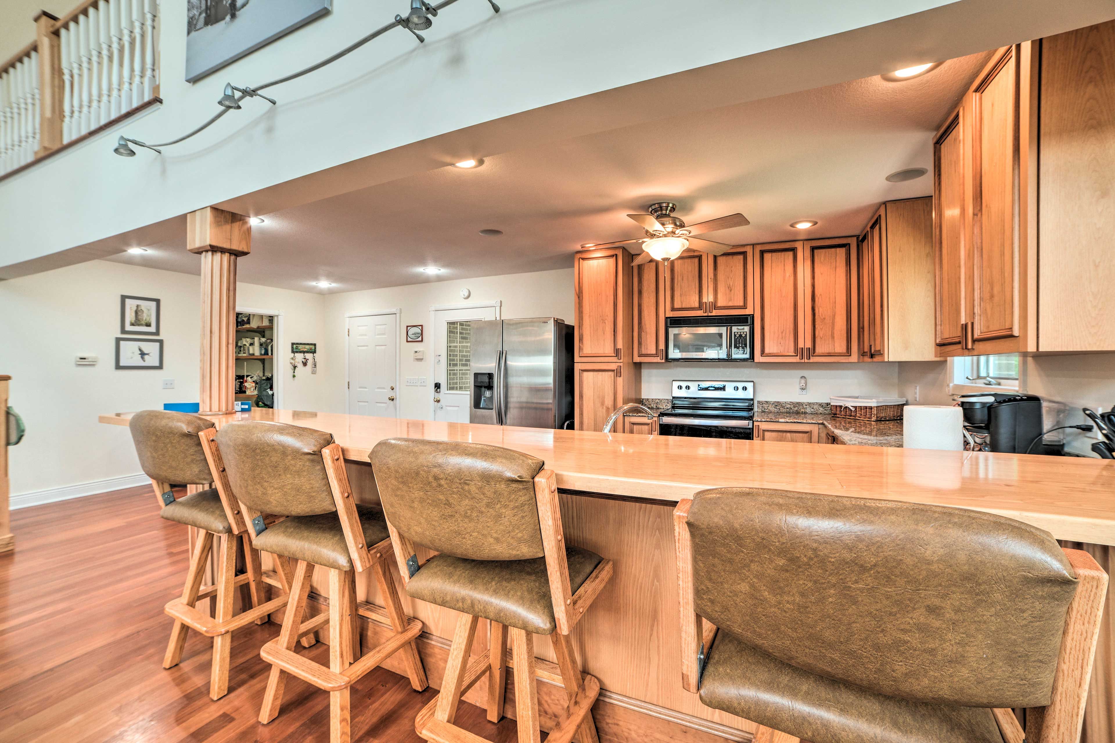 Kitchen | Fully Equipped