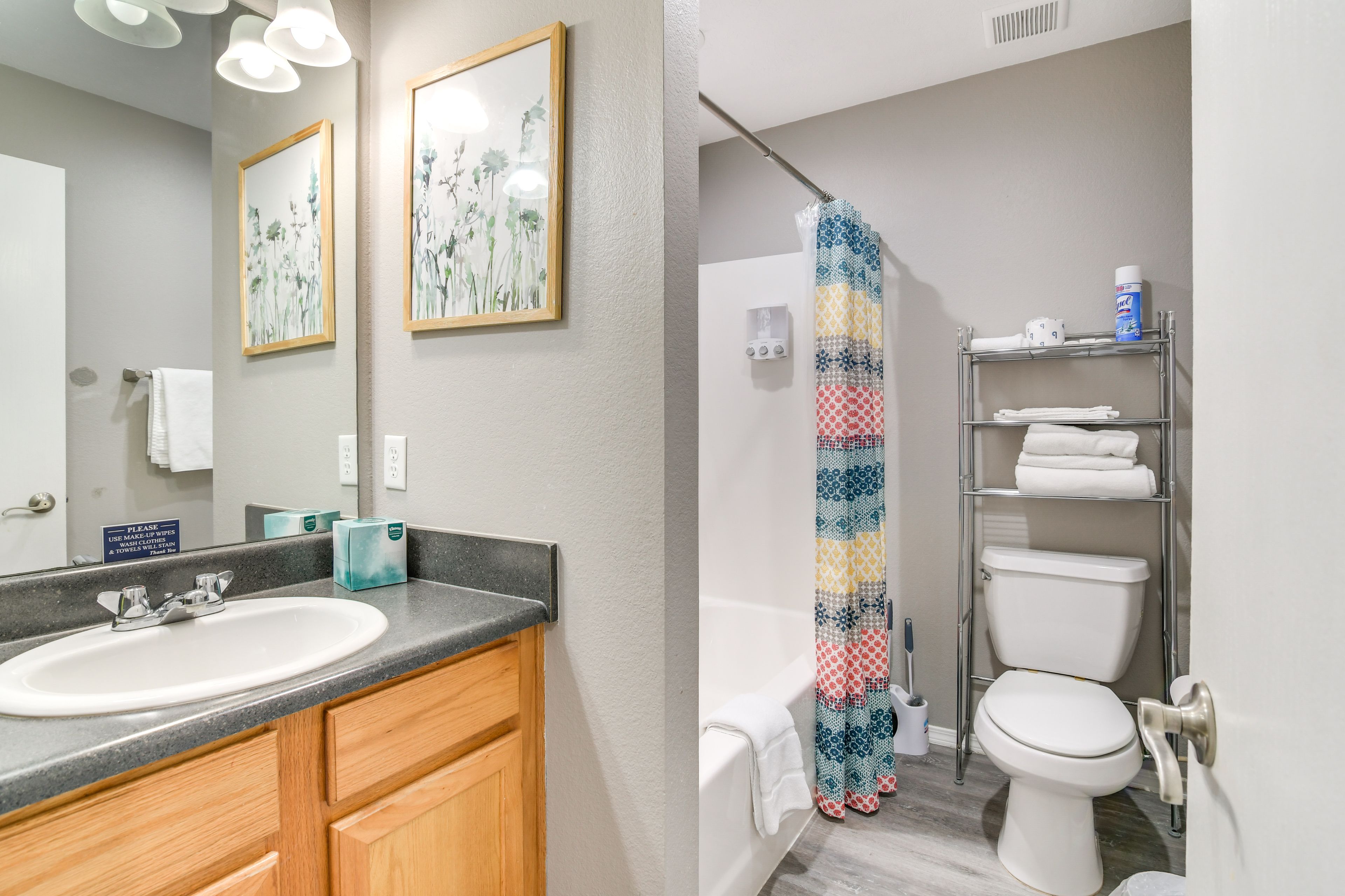 Full Bathroom