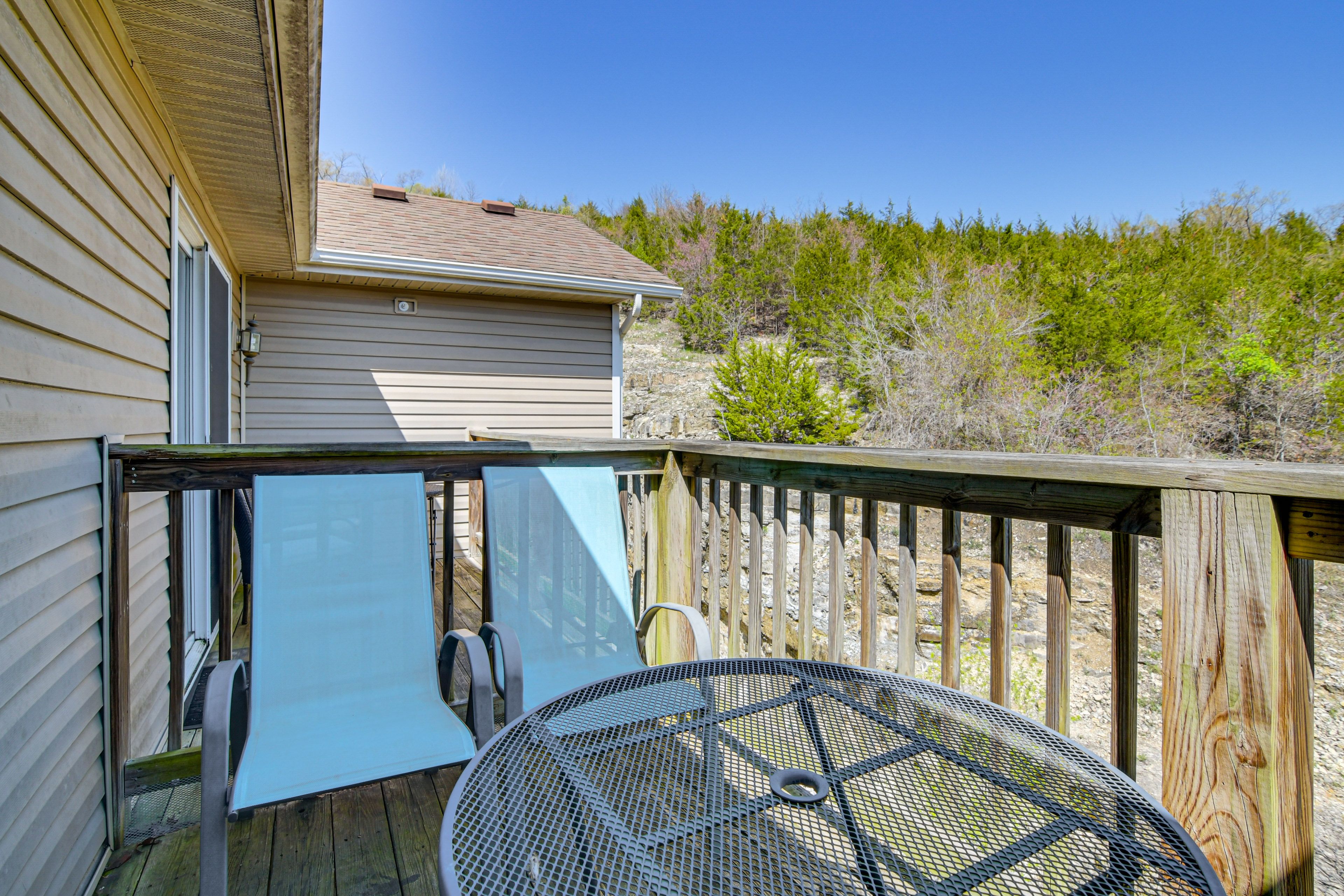 Balcony | Dining Area