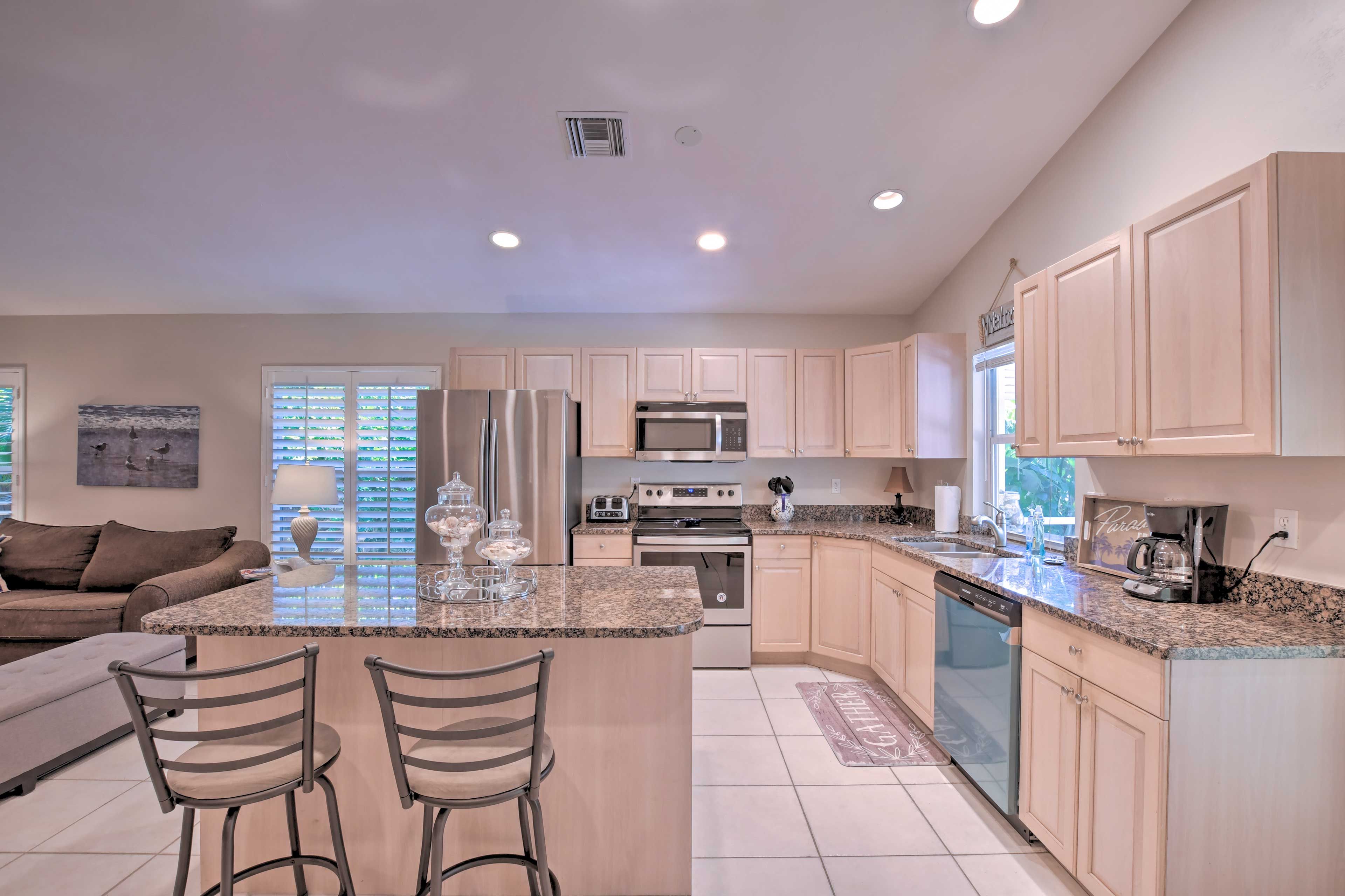 When you're not dining out, prepare all your favorites in this full kitchen.