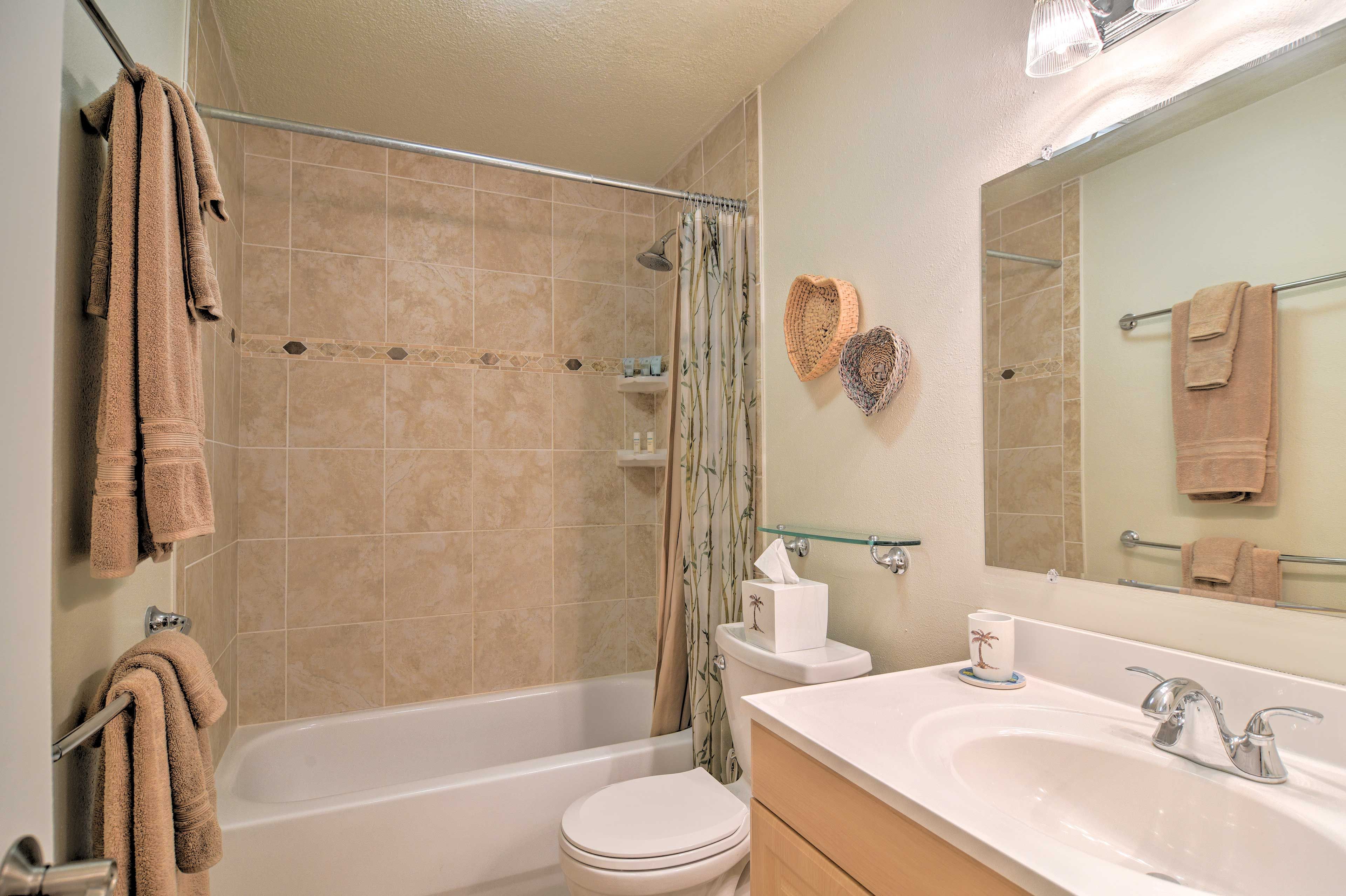 Bathroom | Towels Provided