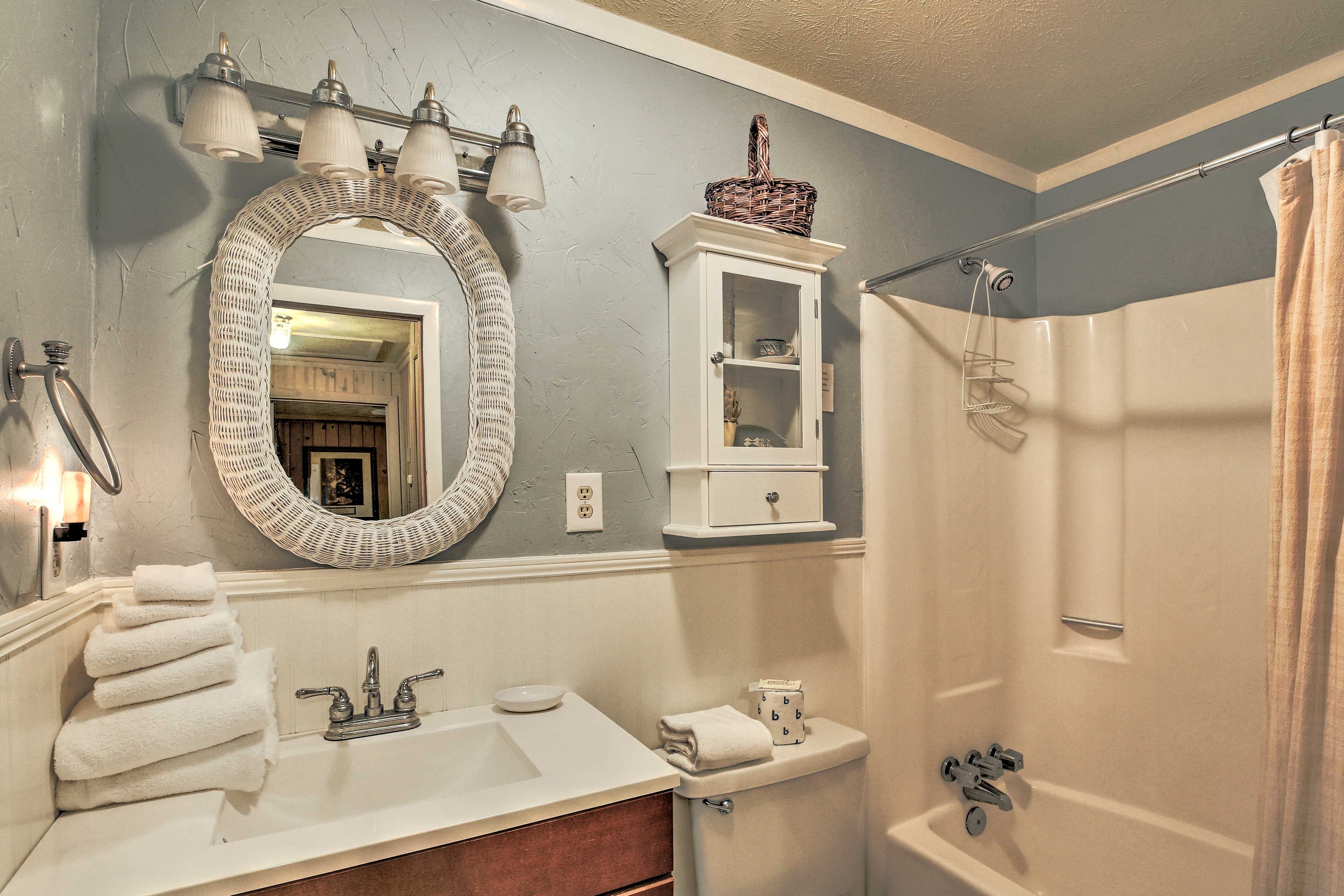 Bathroom | Towels Provided | Main Level
