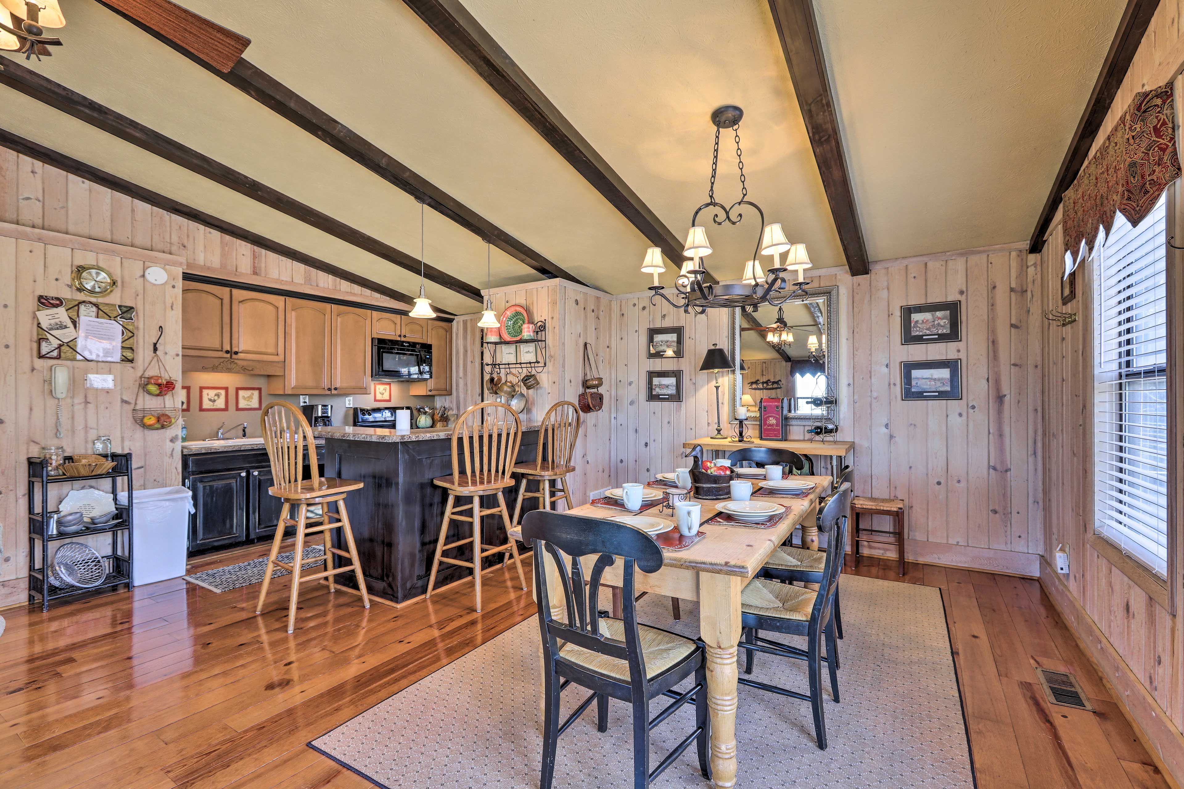 Dining Area | Dishware/Flatware | Highchair | Main Level