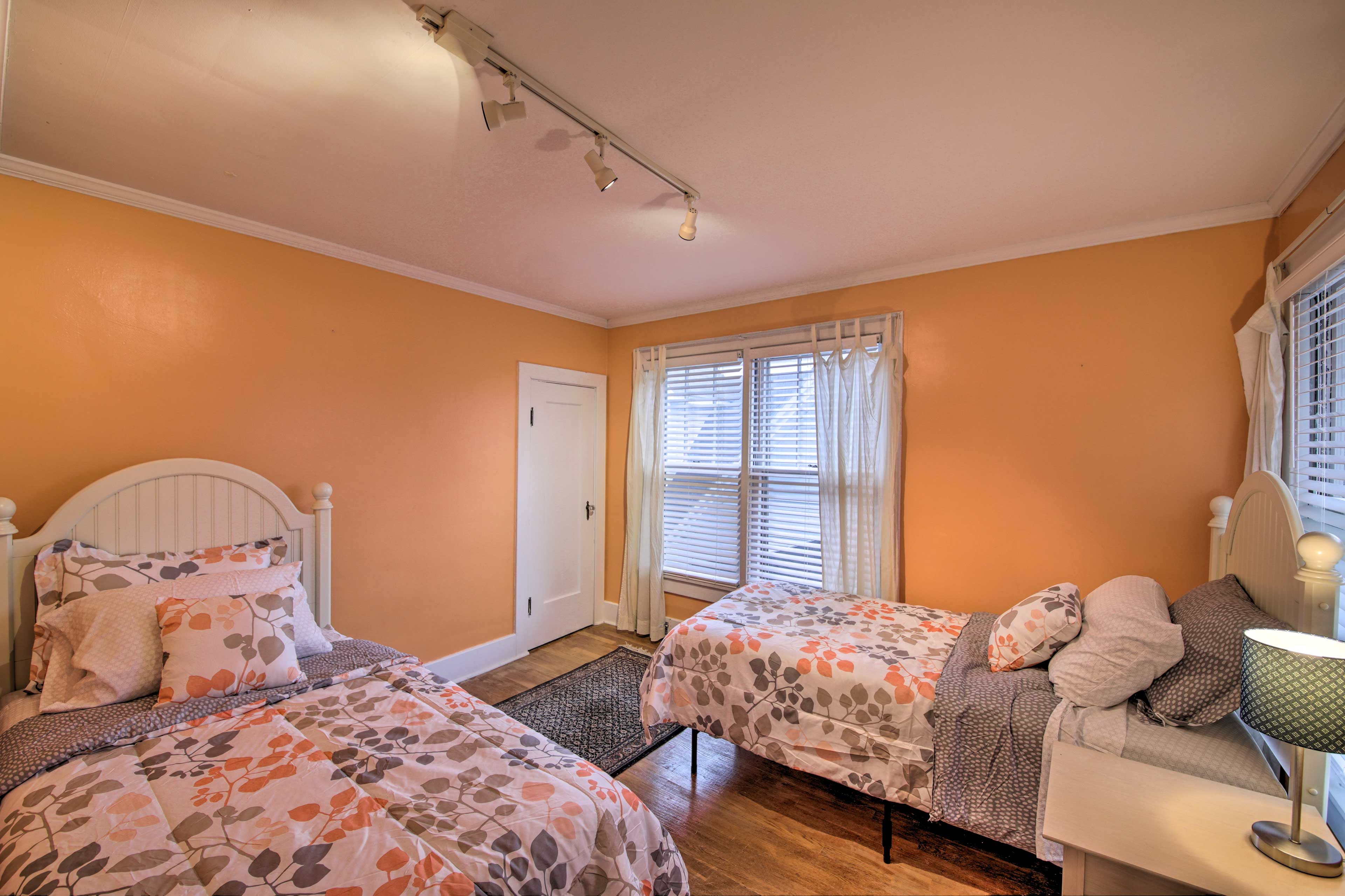Bedroom 3 | 2 Twin Beds