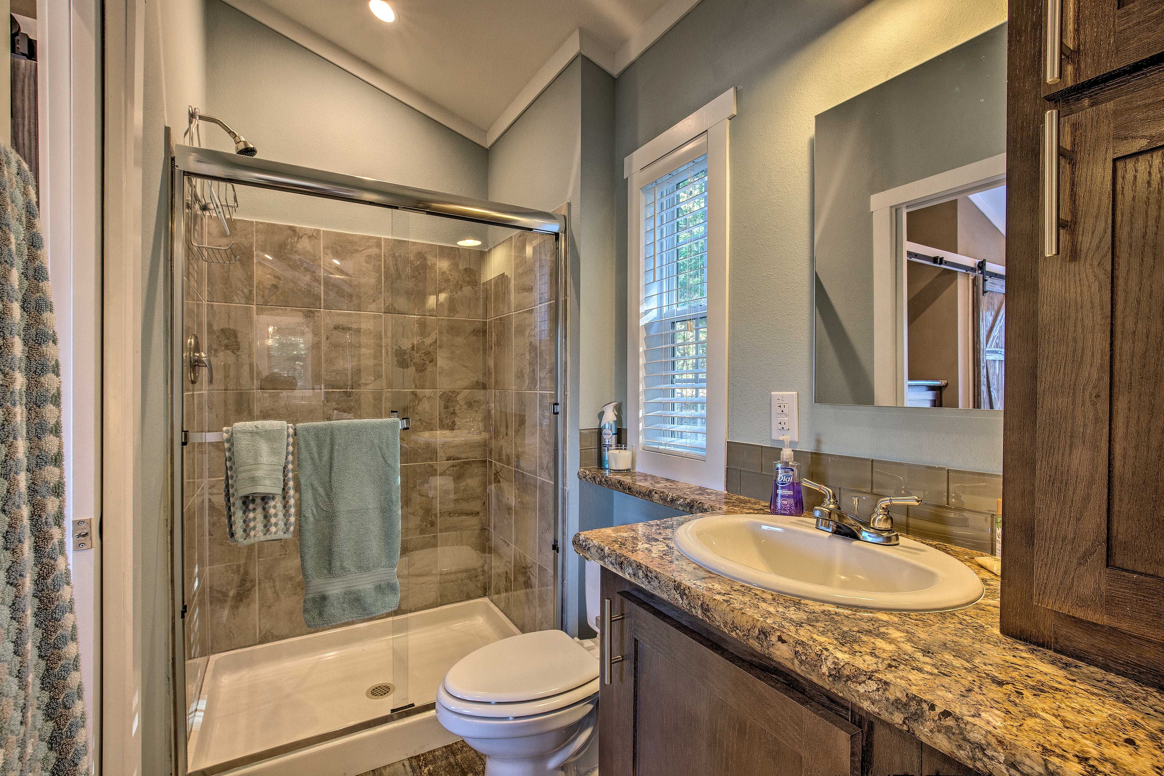 Full Bathroom