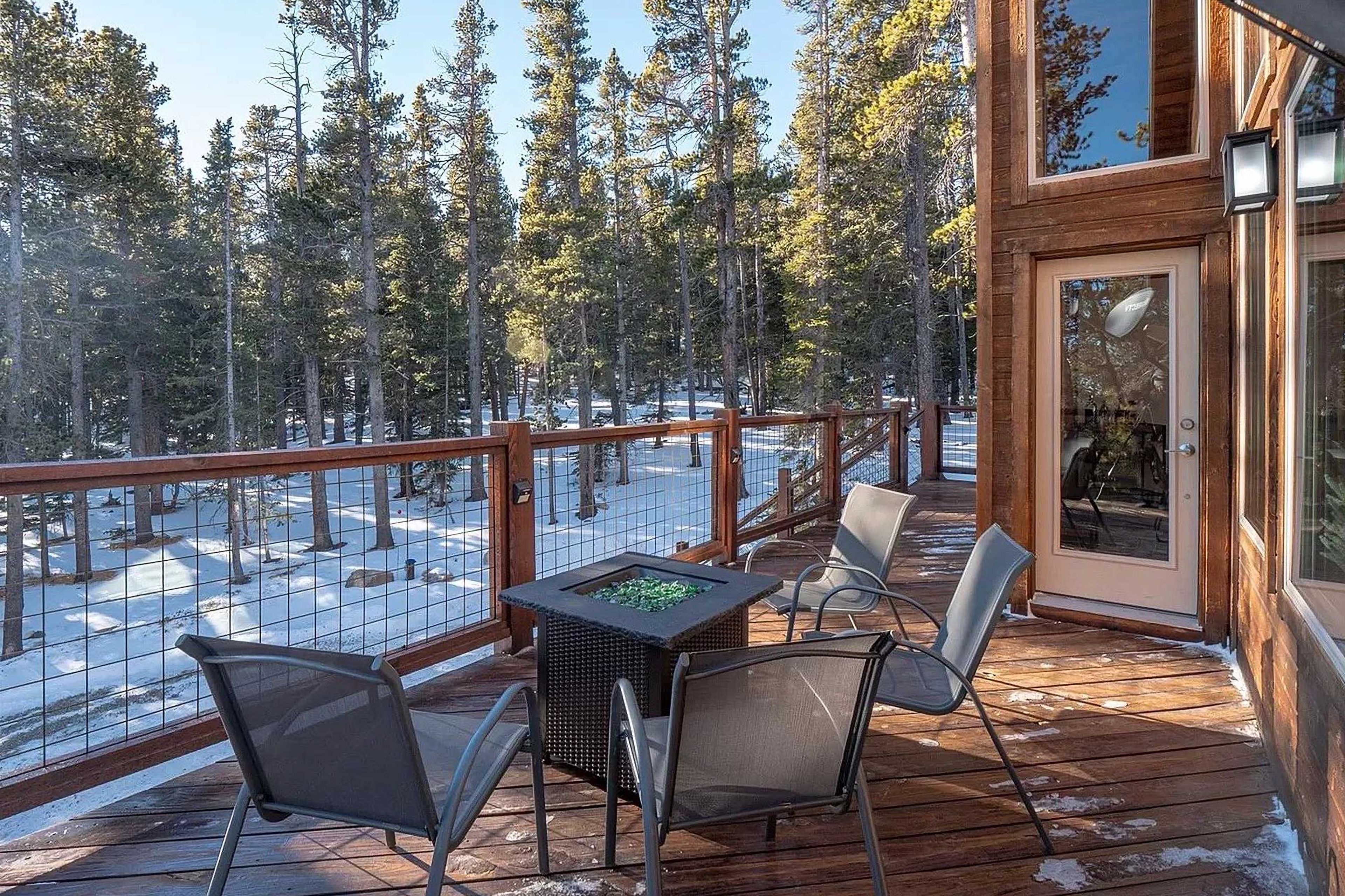 Deck | Fire Pit