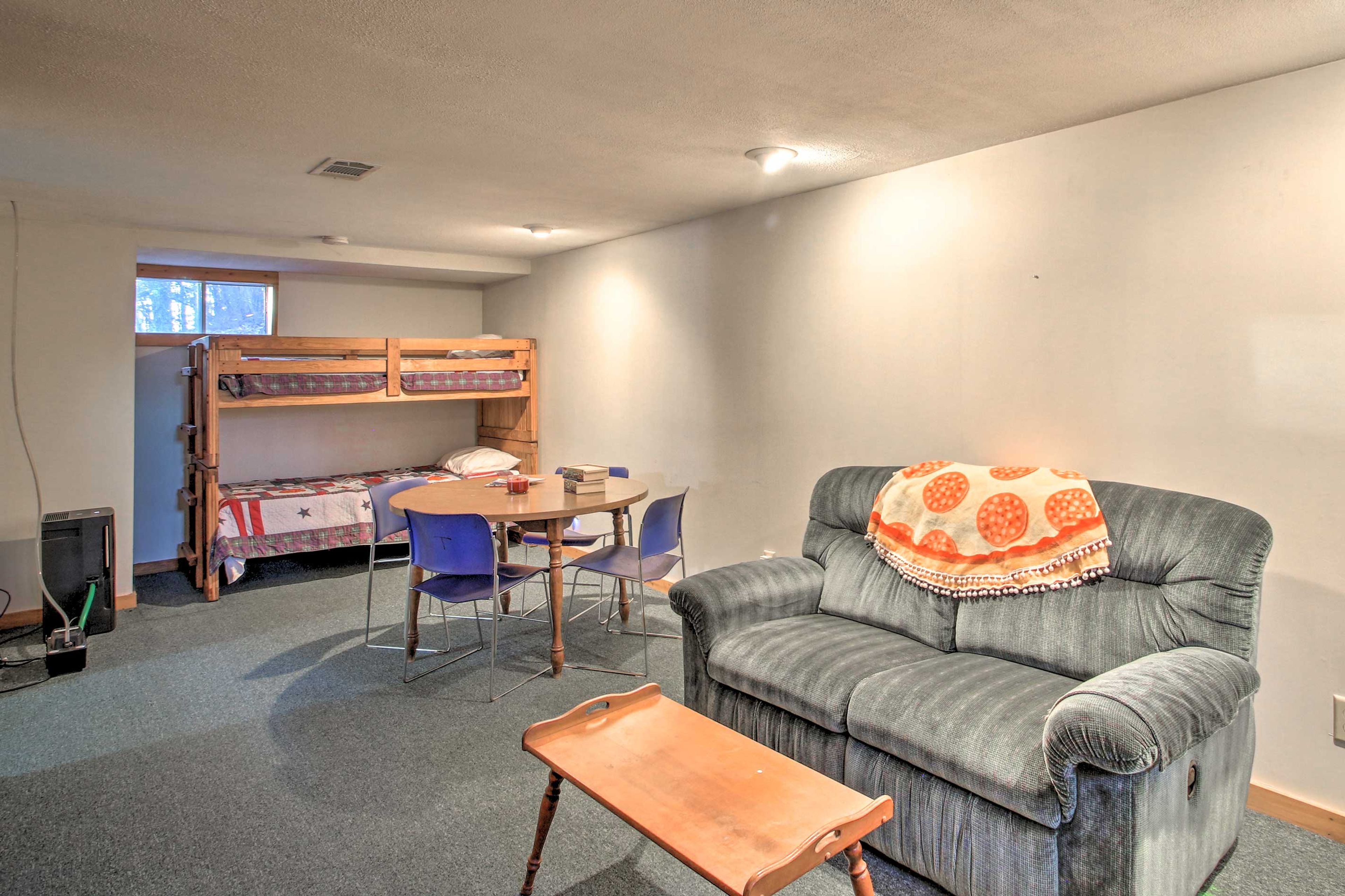 Game Room | Twin Bunk Bed