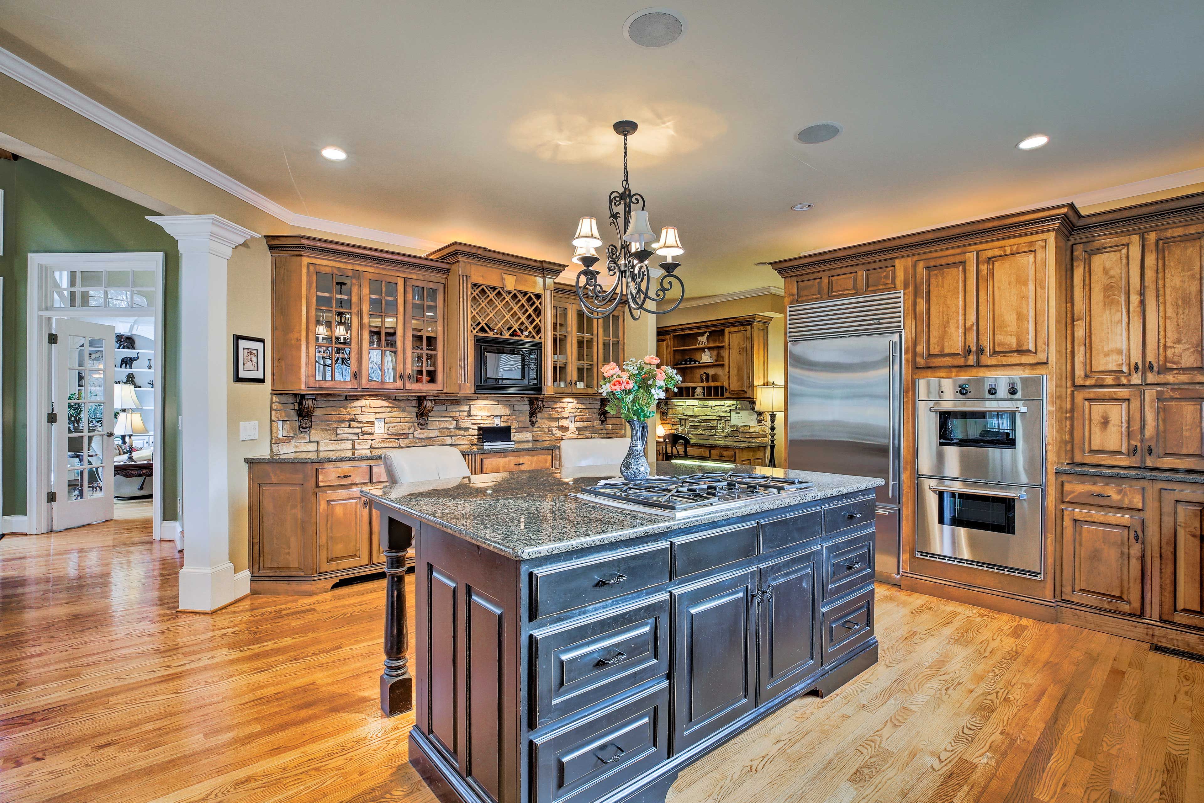 Kitchen | Fully Equipped