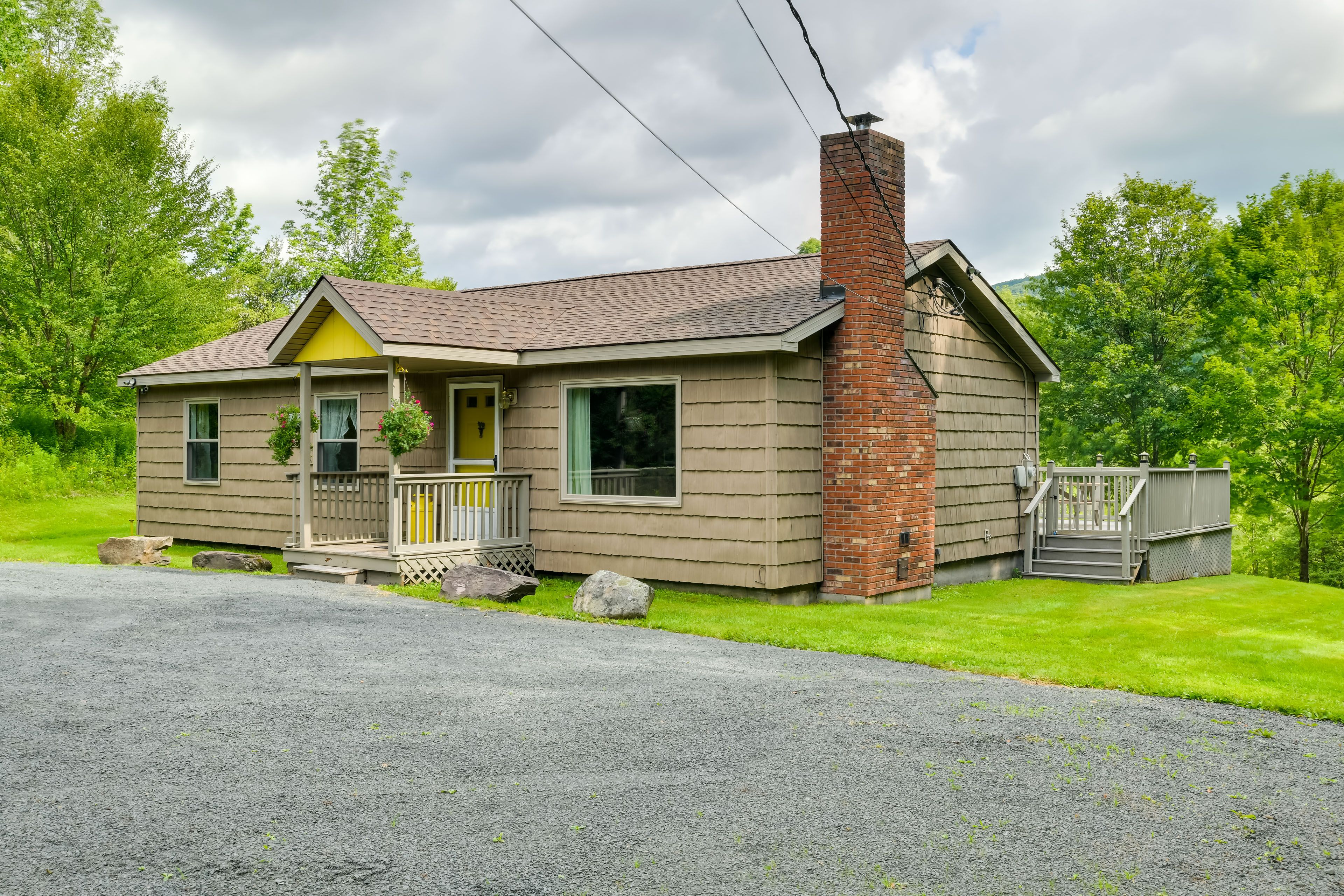 Exterior | Driveway Parking (4 Vehicles)