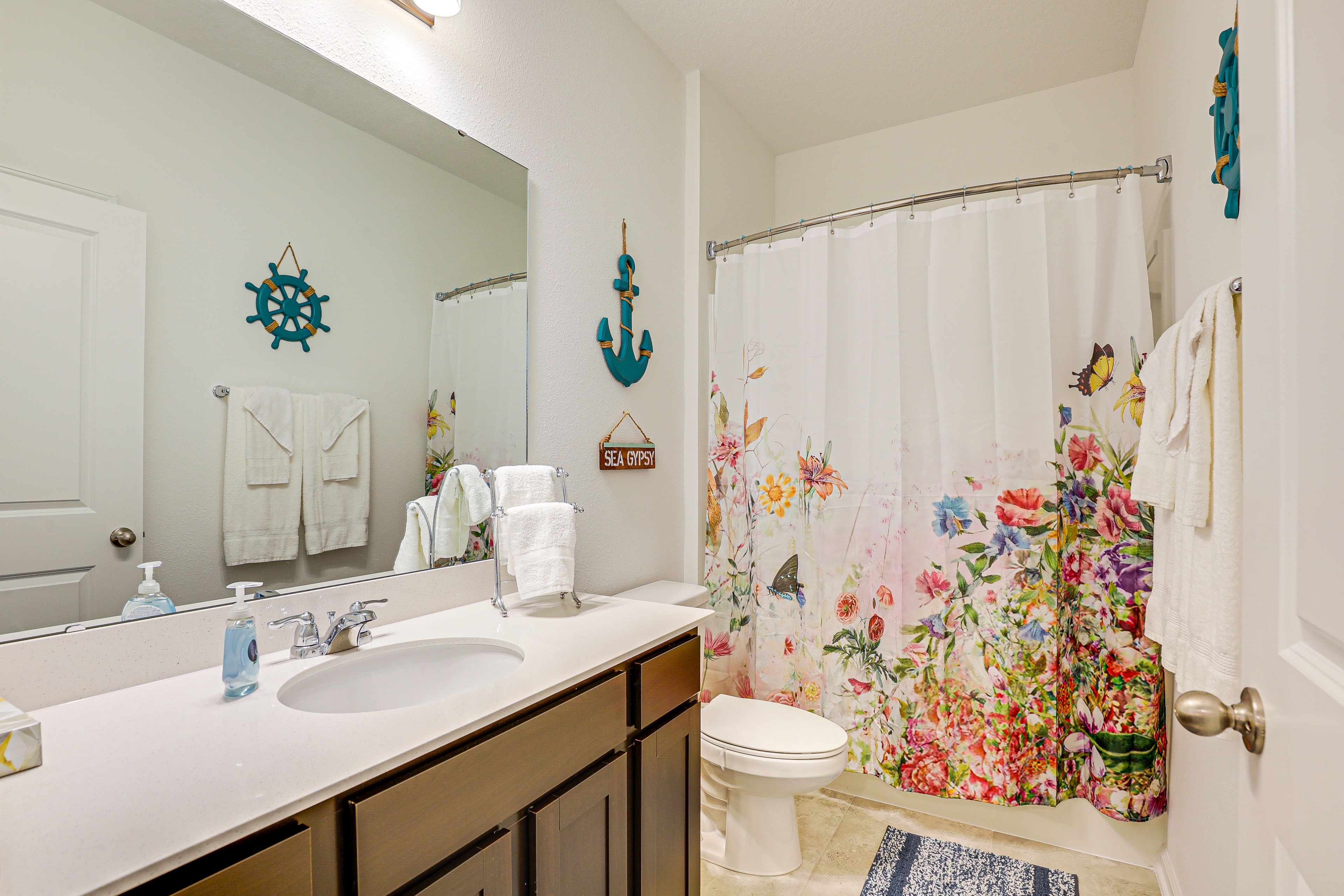 Full Bathroom