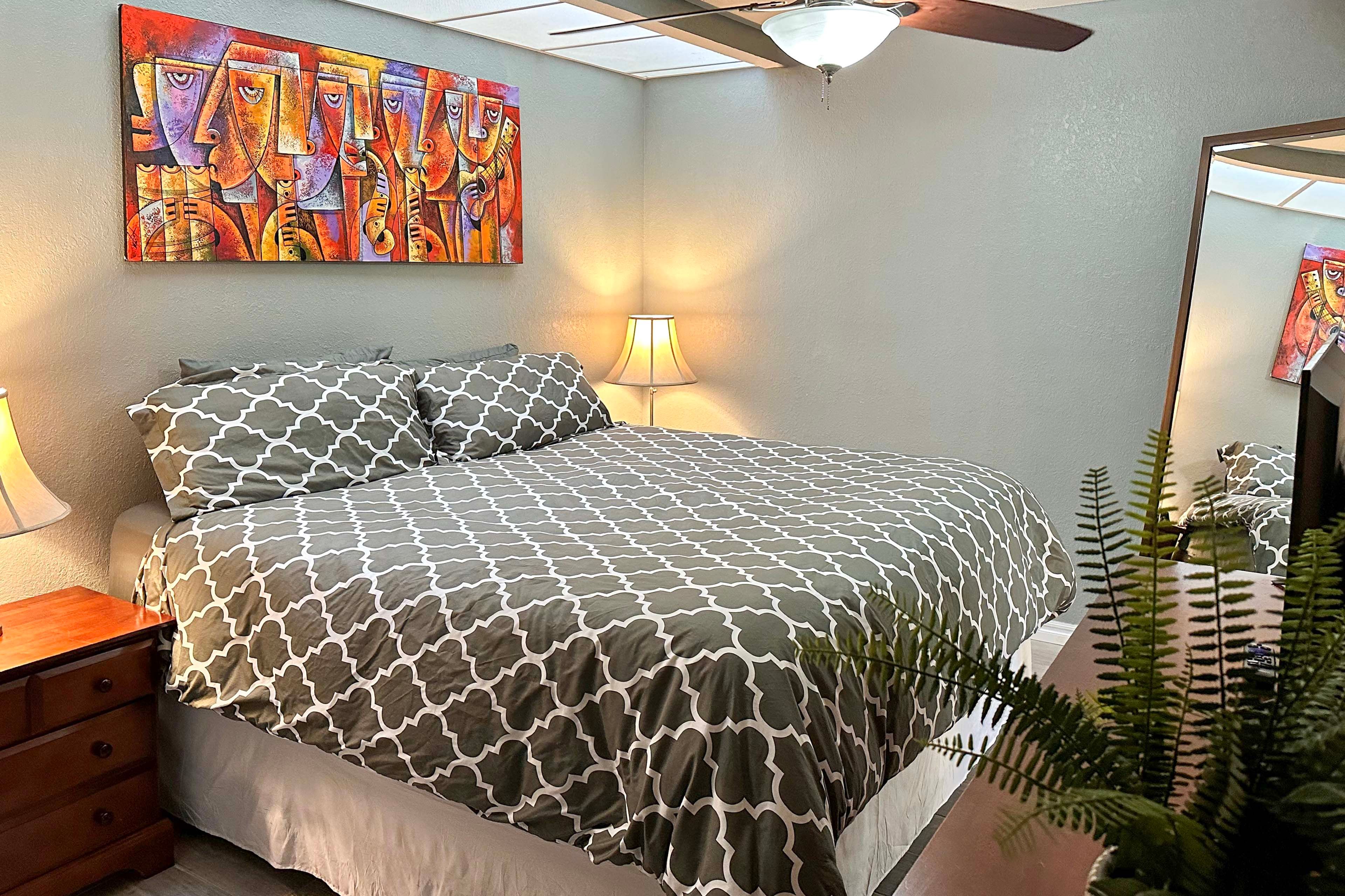 Bedroom 2 | King Bed