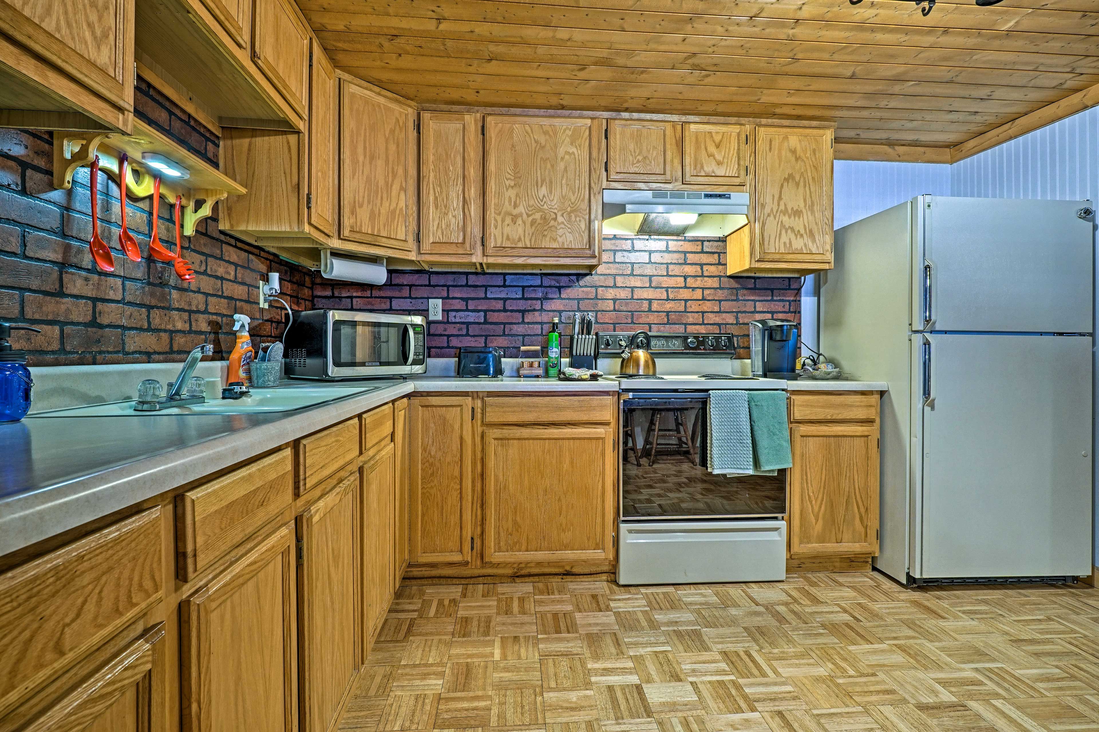 Kitchen | Keurig Coffee Maker