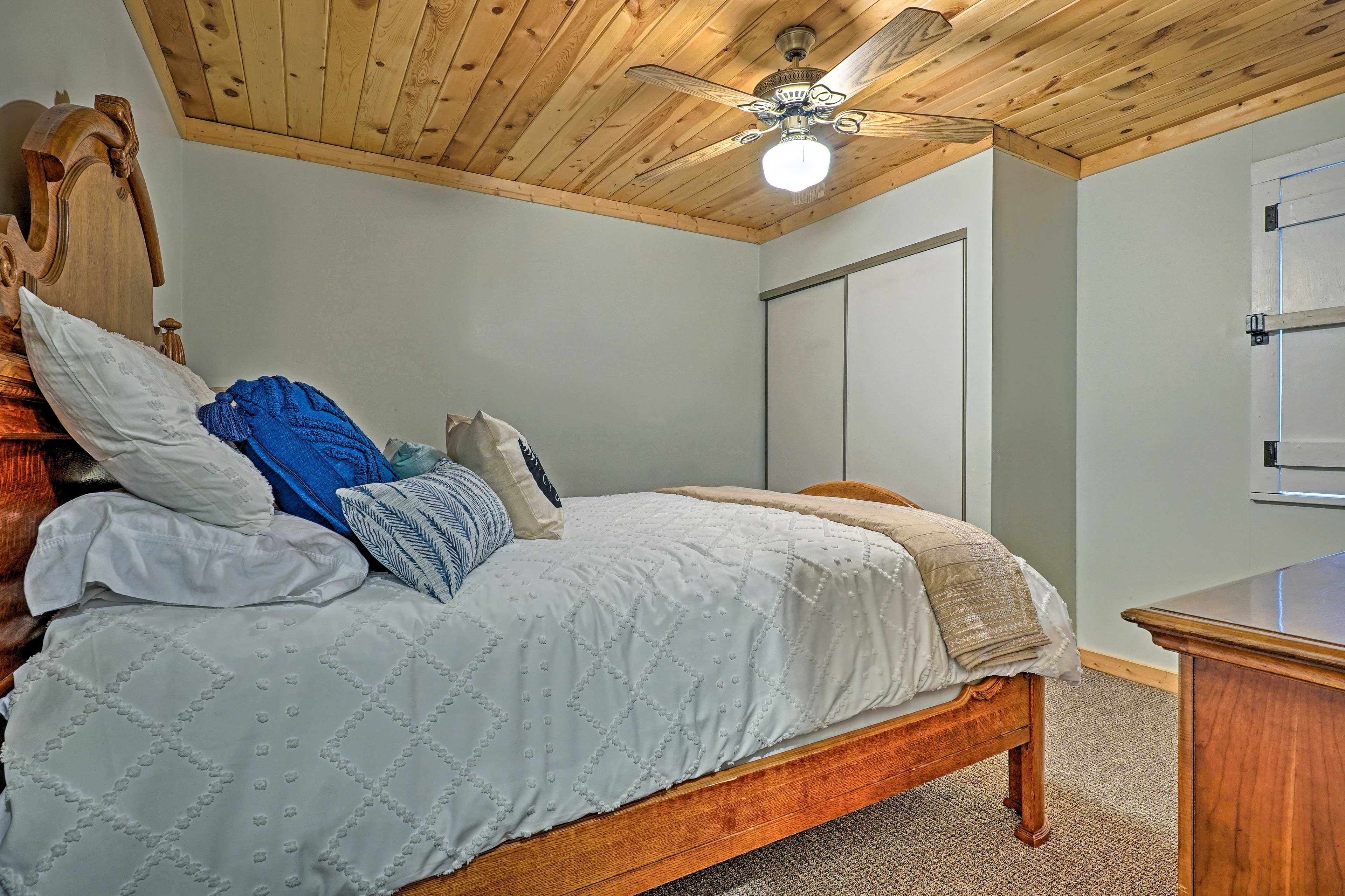 Bedroom 2 | Full Bed