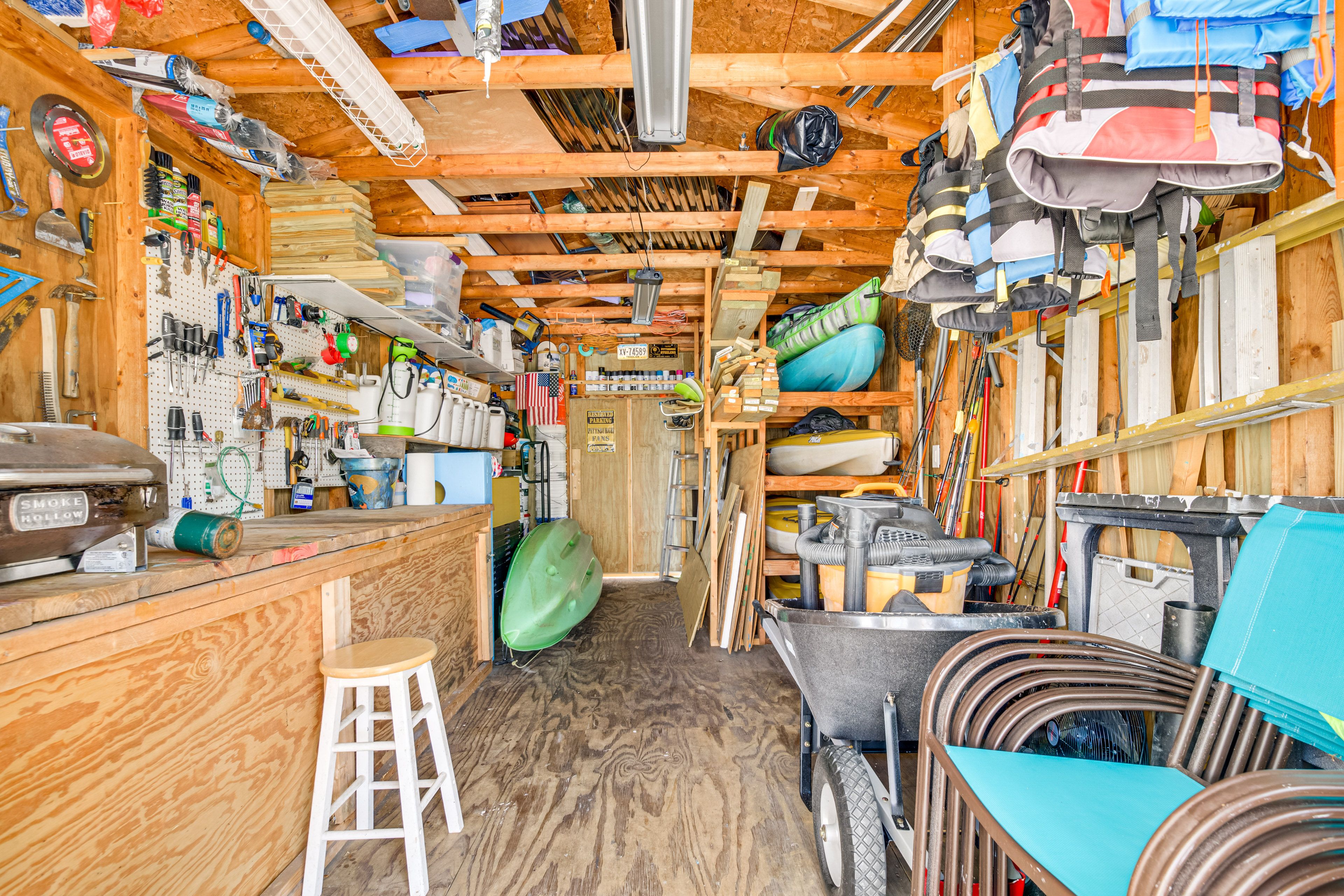Kayaks | Life Jackets