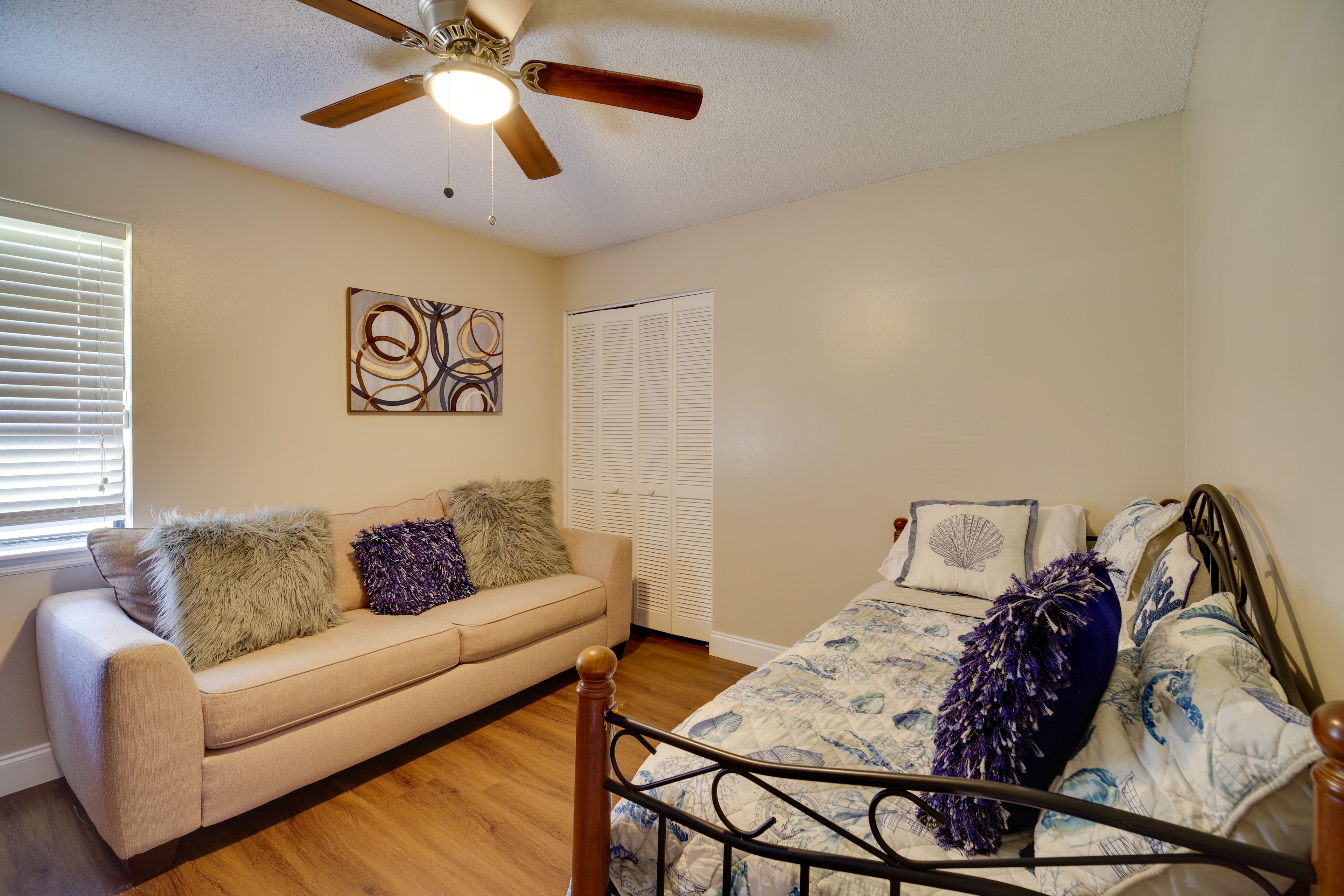 Bedroom 3 | Twin Daybed w/ Twin Trundle Bed
