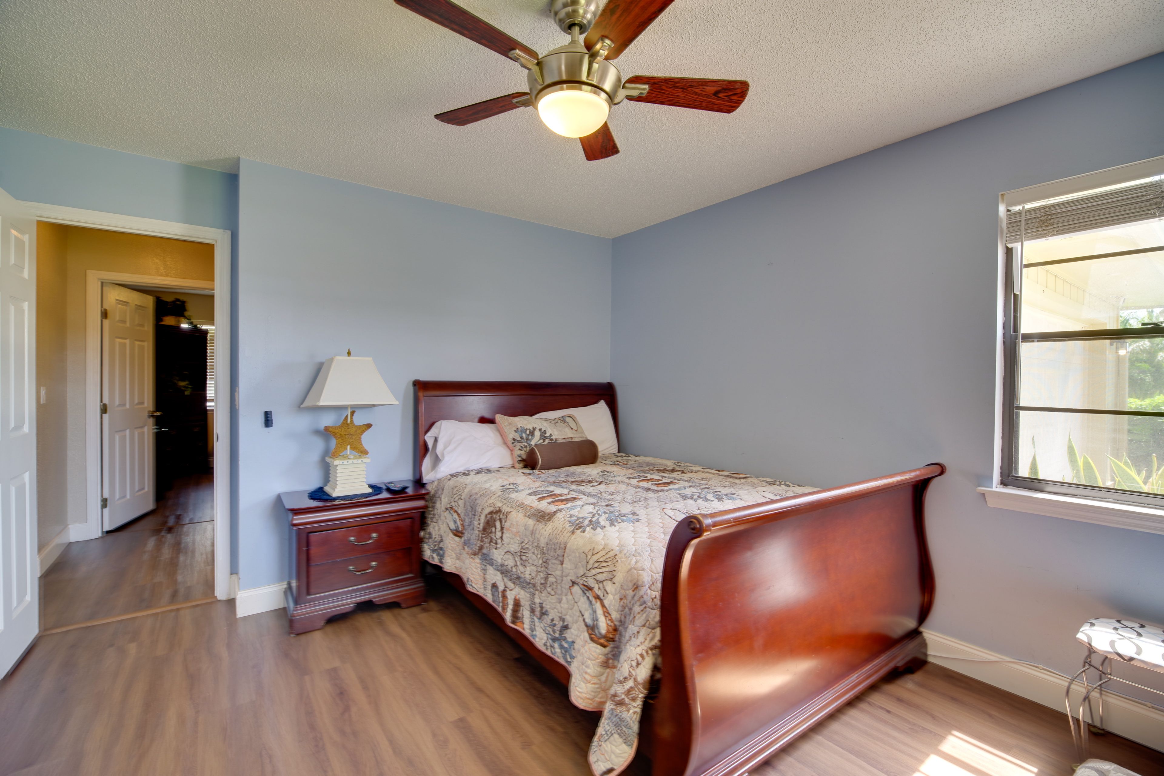 Bedroom 2 | Queen Bed | Linens Provided