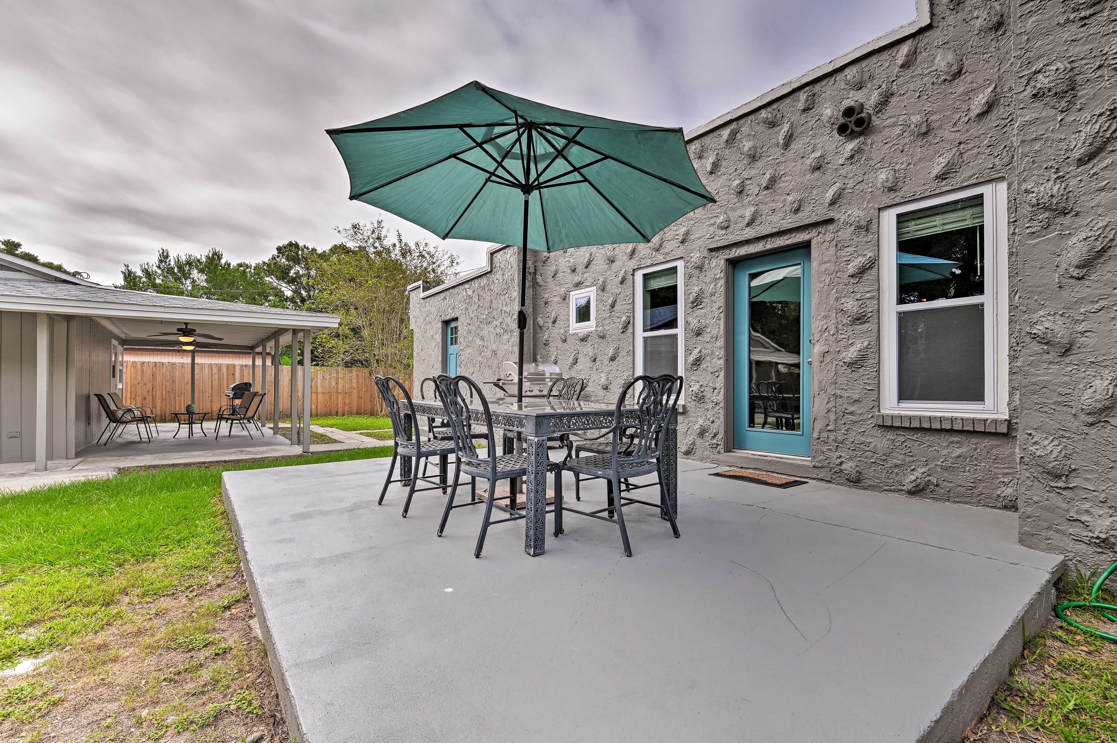 Furnished Patio