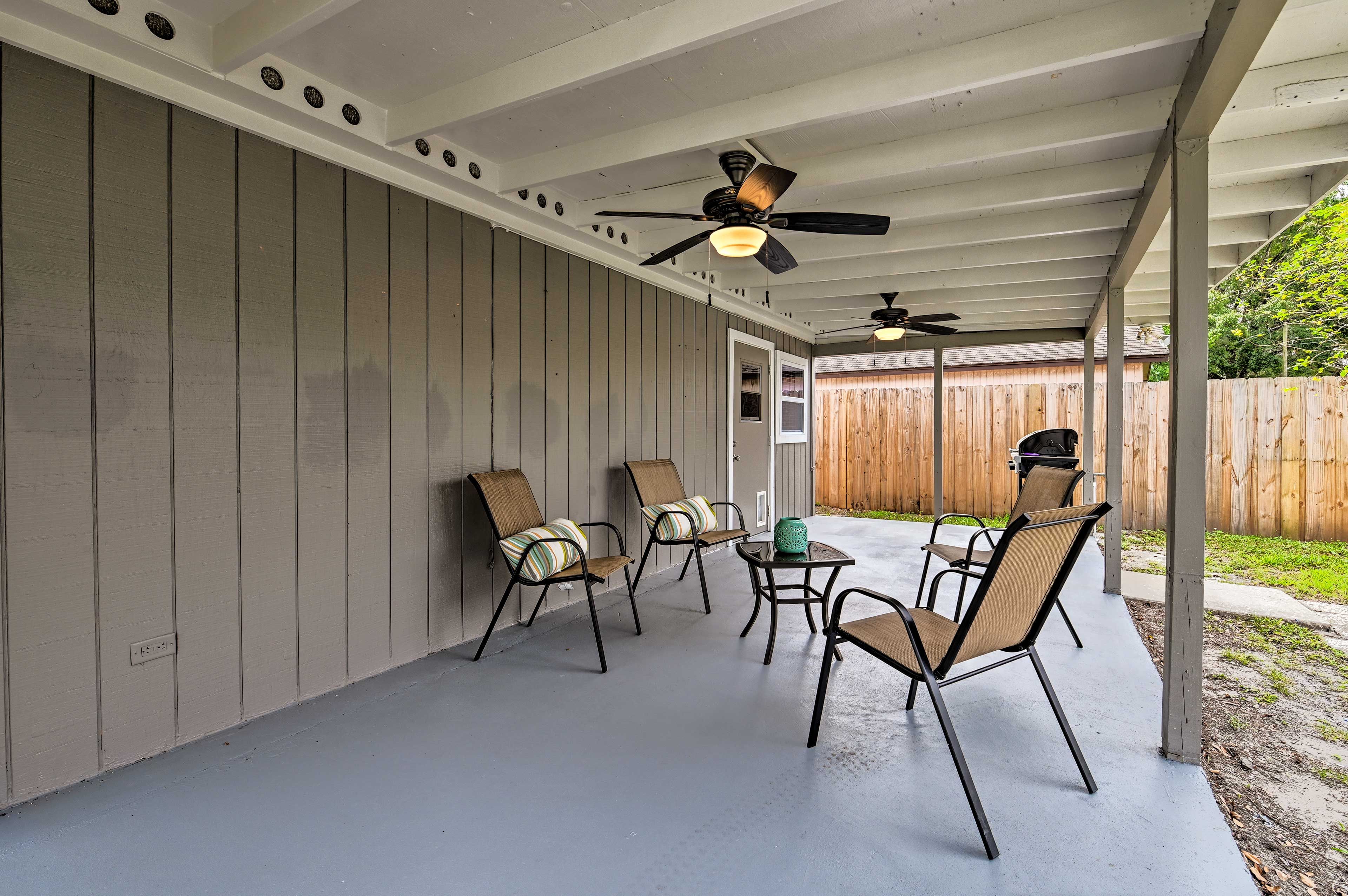 Covered Patio | Seating | Gas Grill