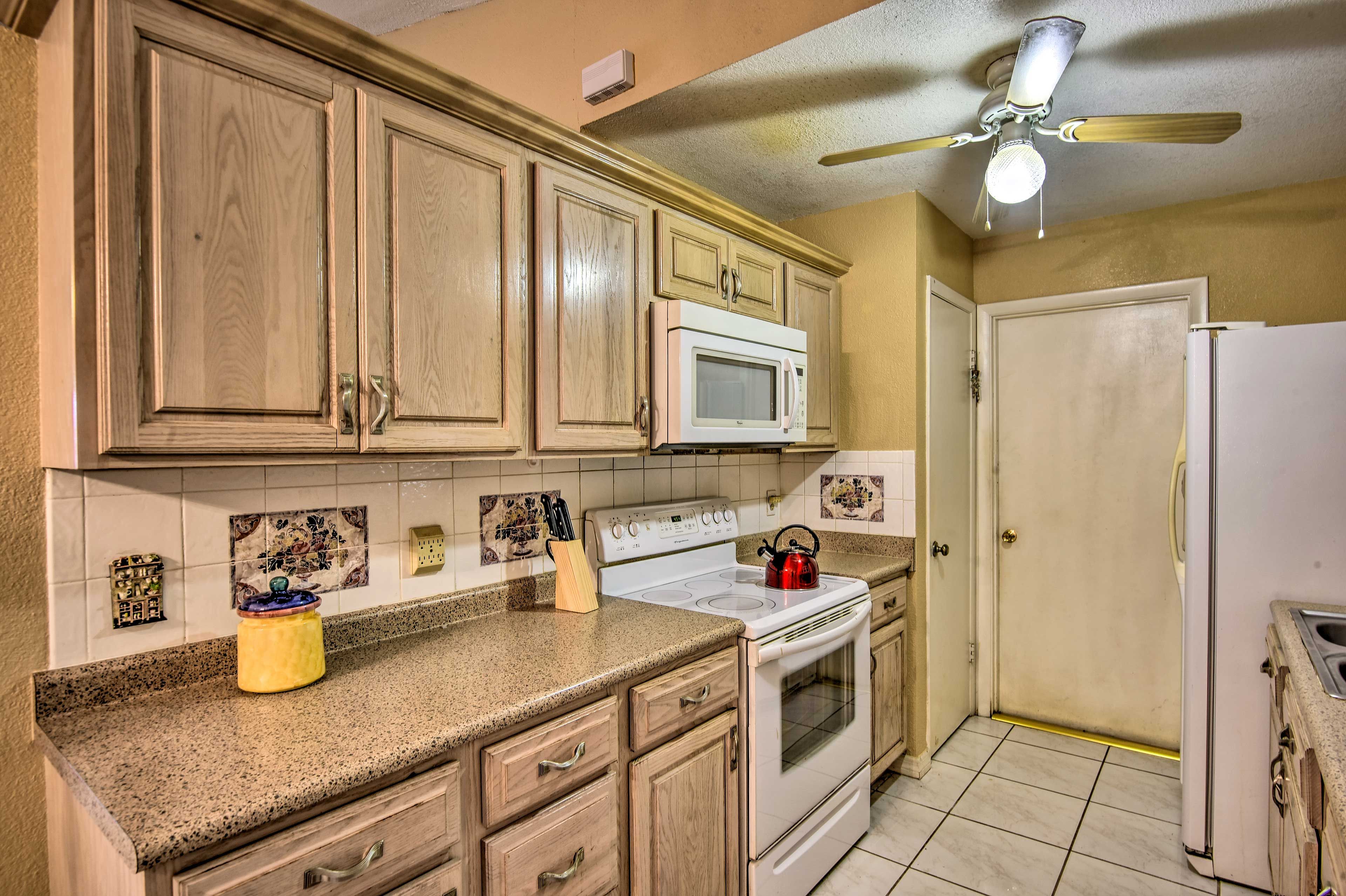 Find everything you need along the two counters.