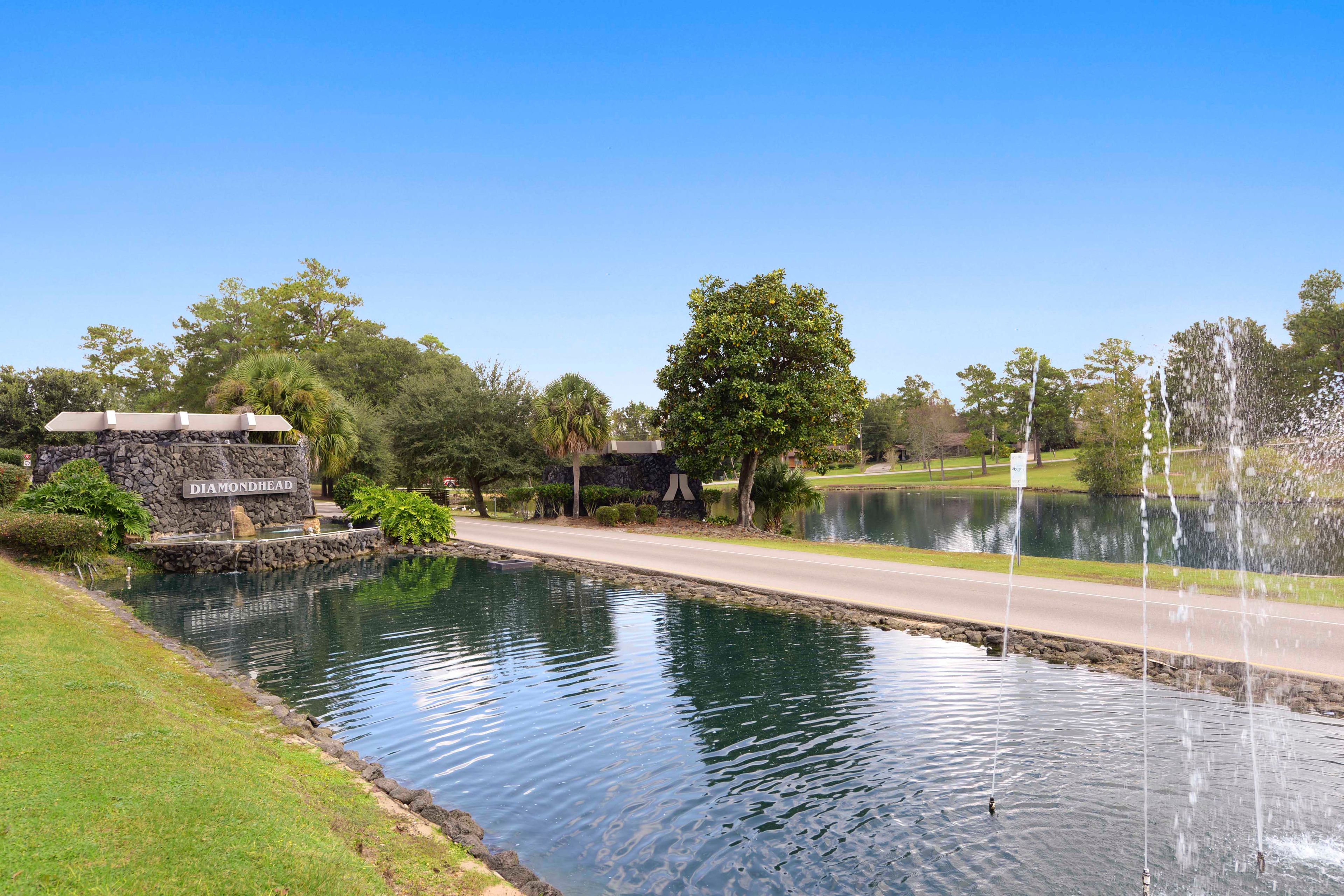 Diamondhead Country Club