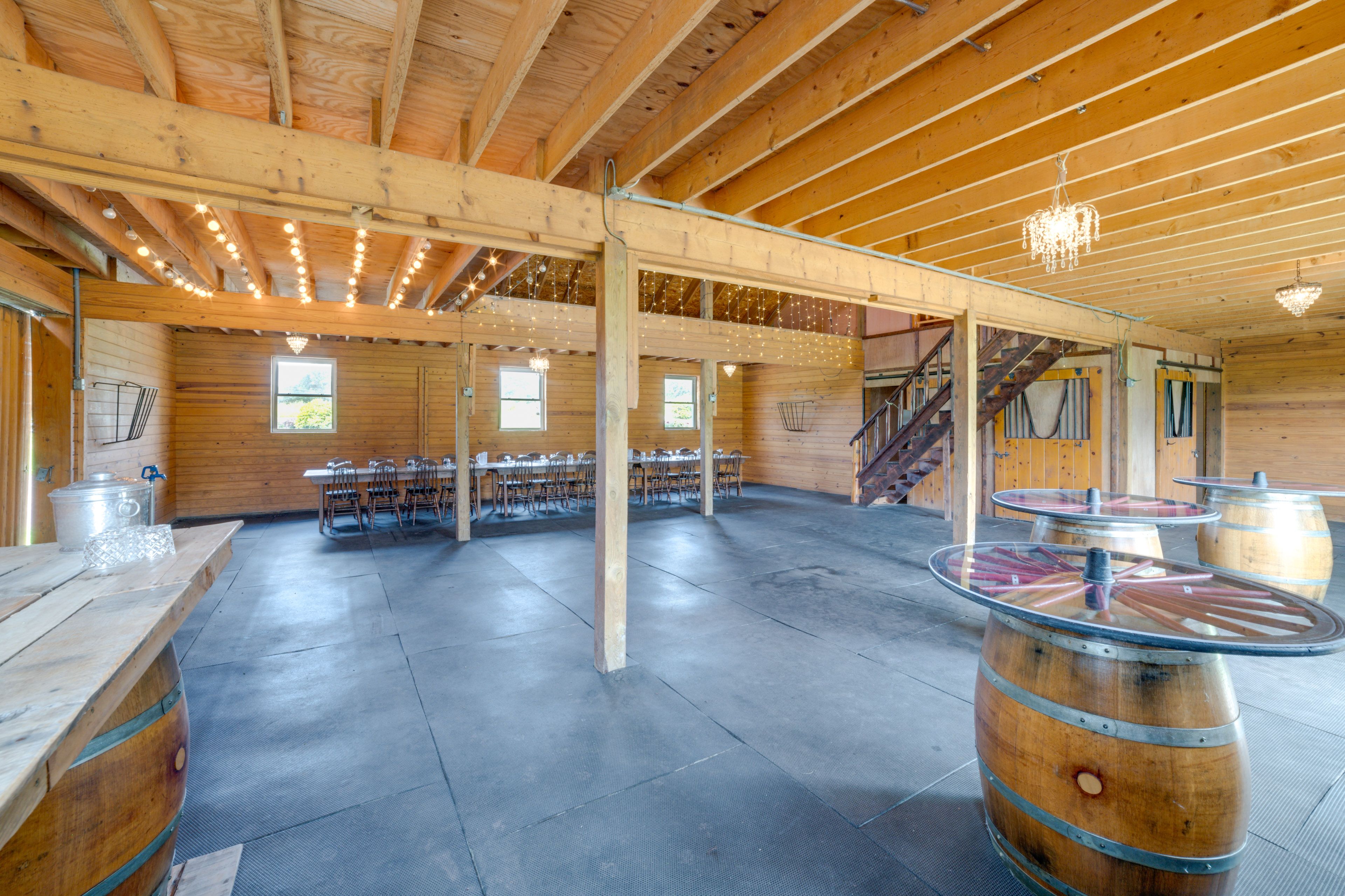 Entertainment Room | 1,950 Sq Ft