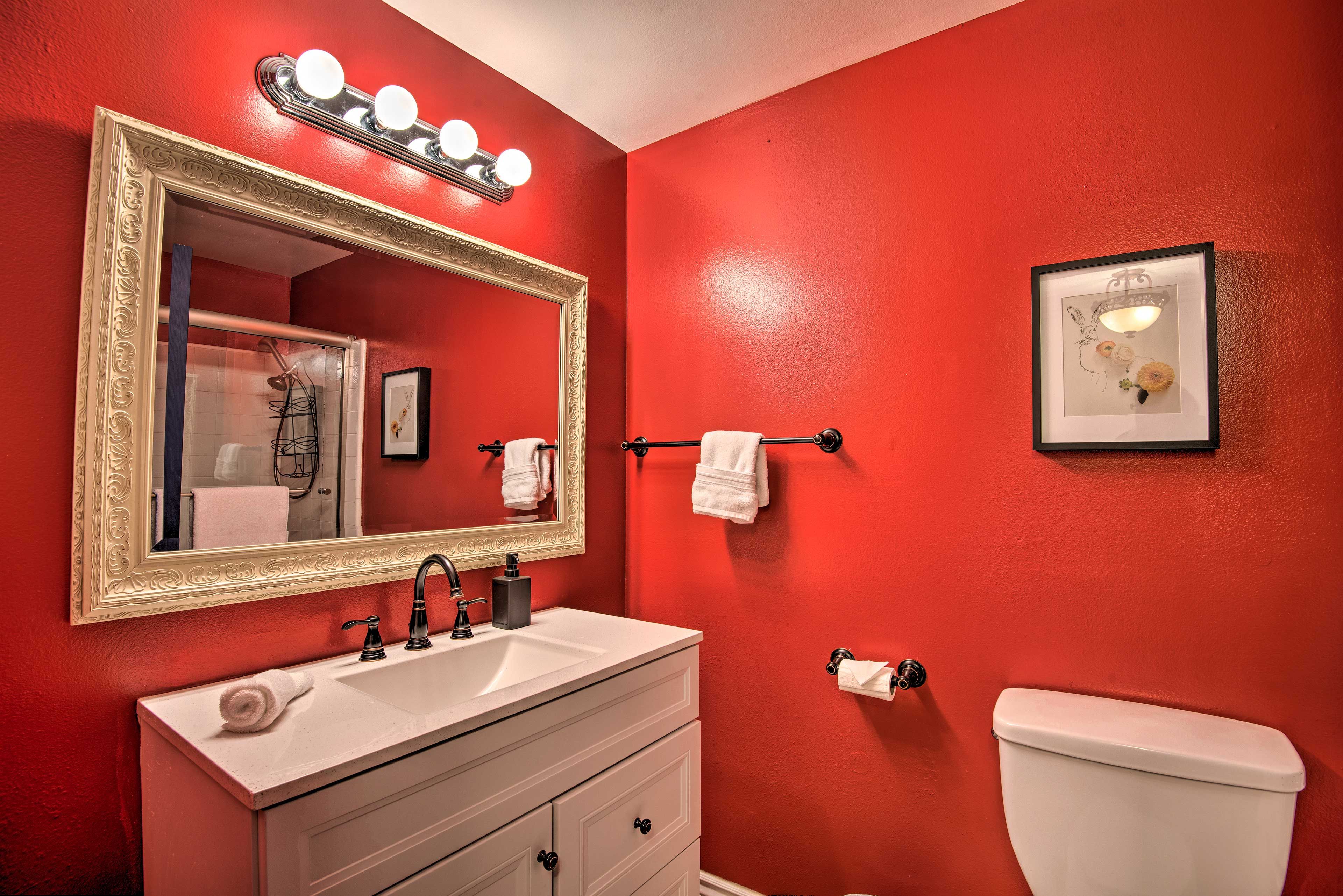 Bathroom | Towels Provided