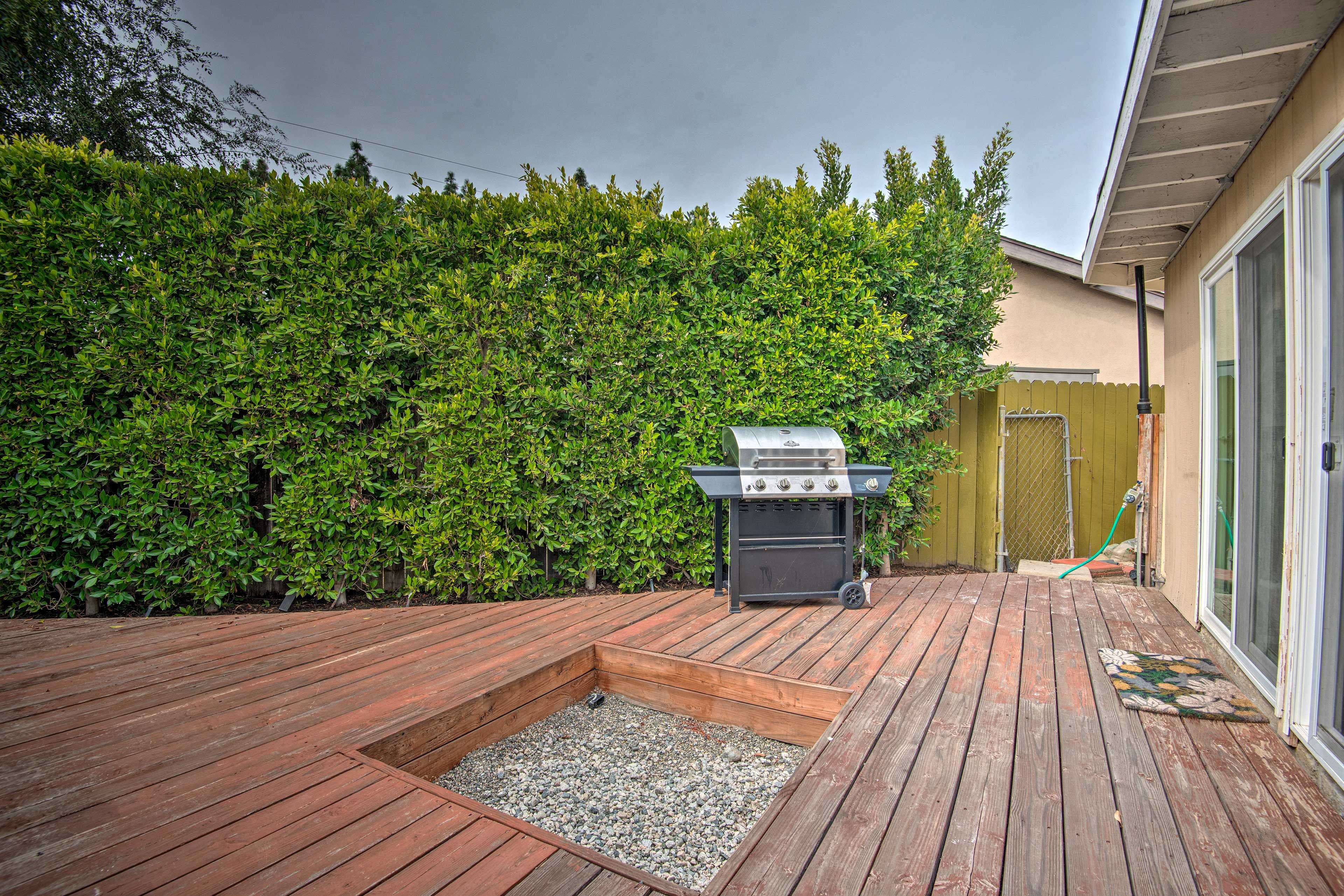 Fenced Backyard | Gas Grill