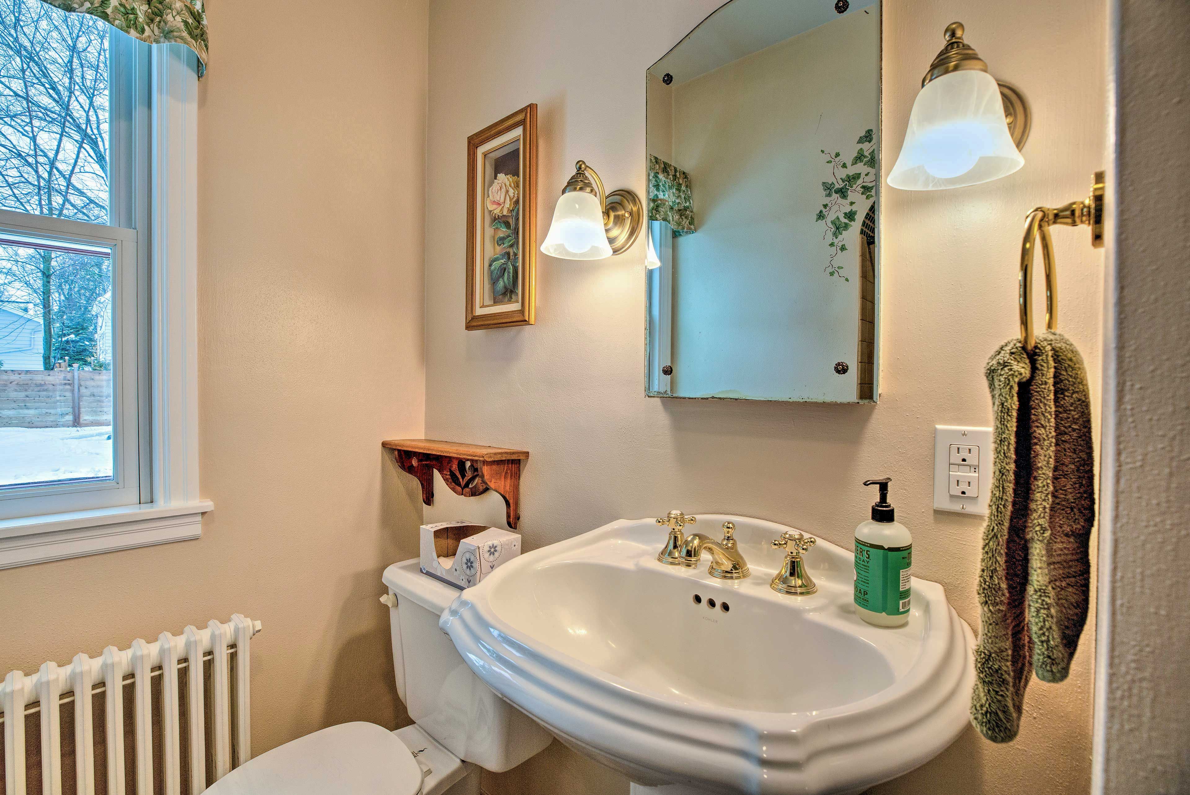 Clean towels will be provided for all guests.