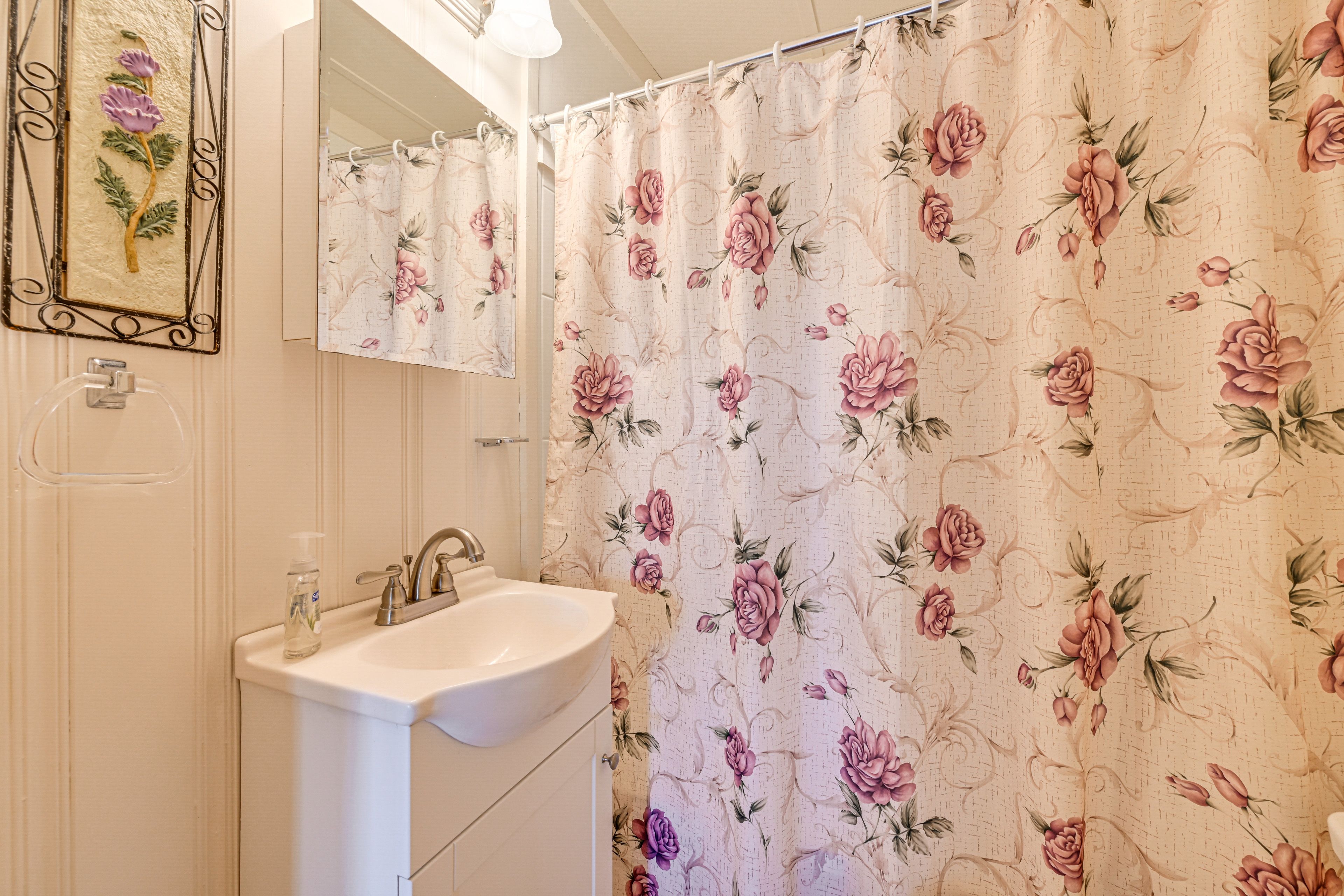 Full Bathroom | Linens/Towels