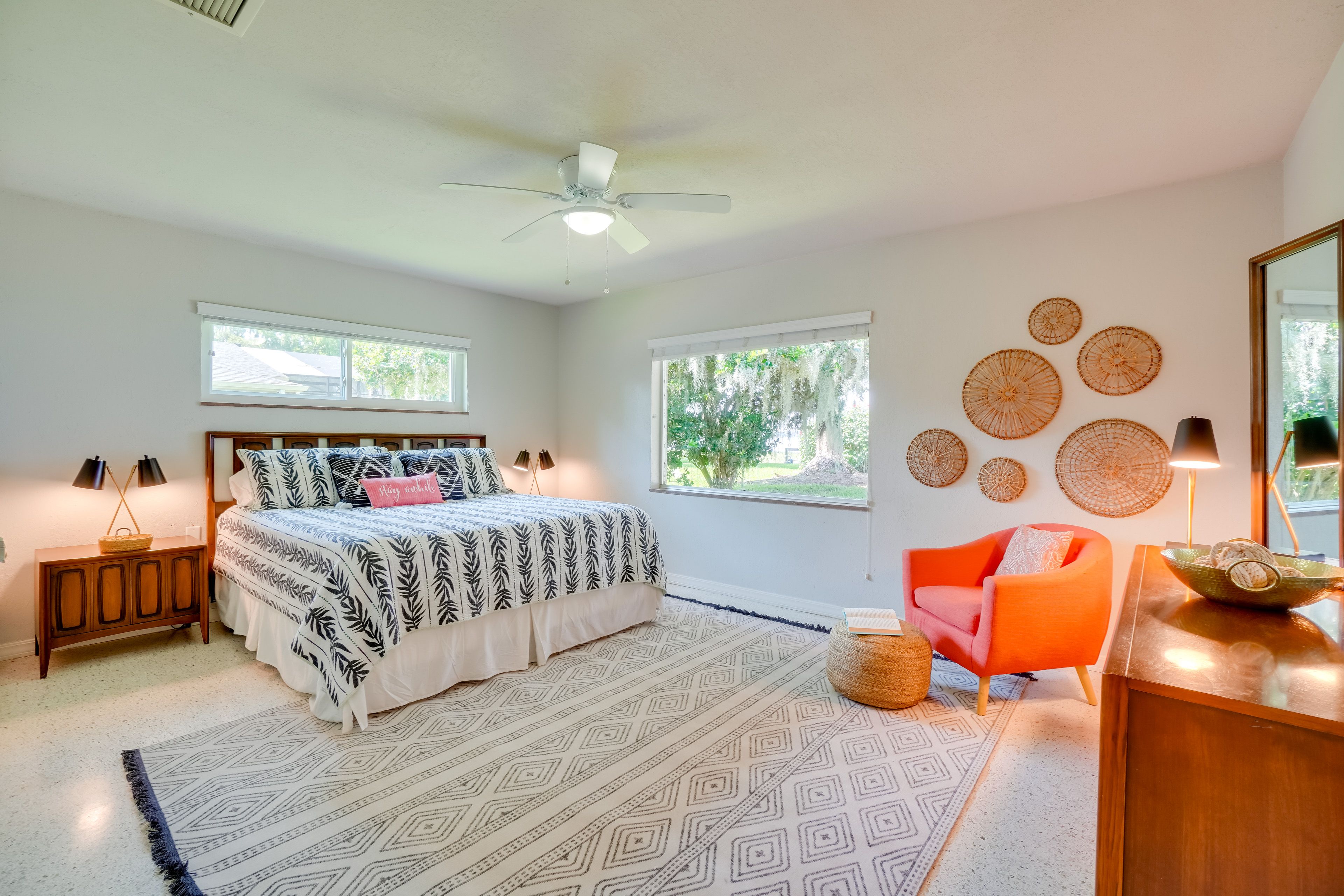 Bedroom 2 | King Bed