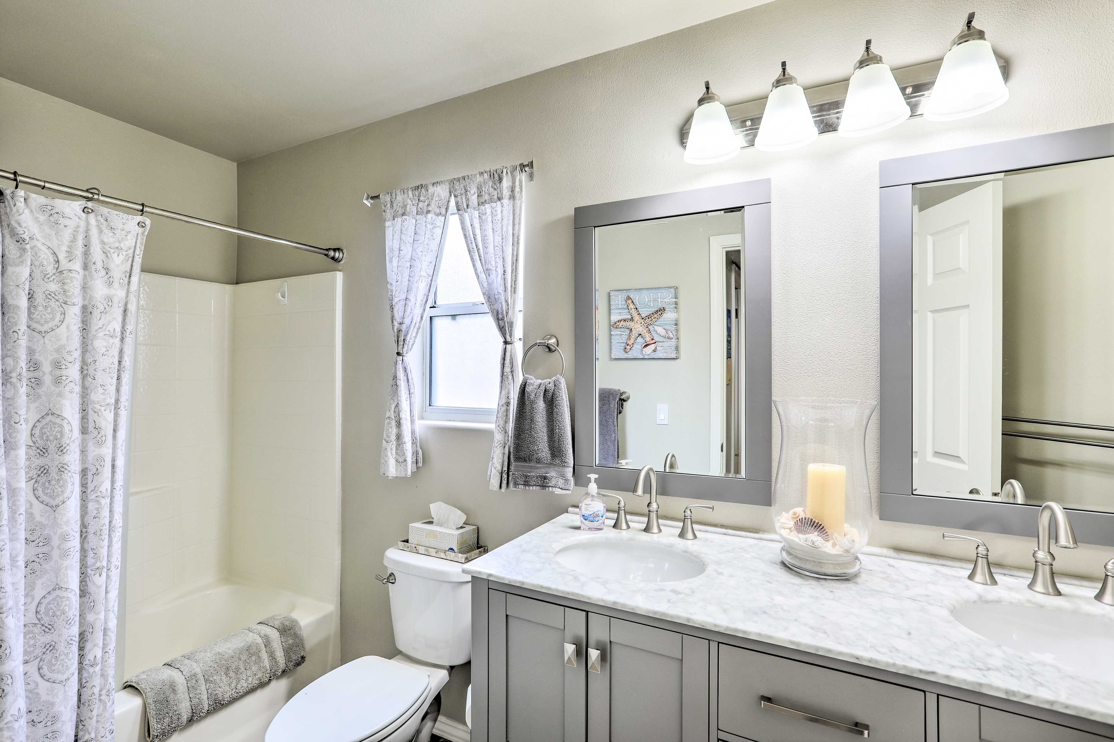 Full Bathroom