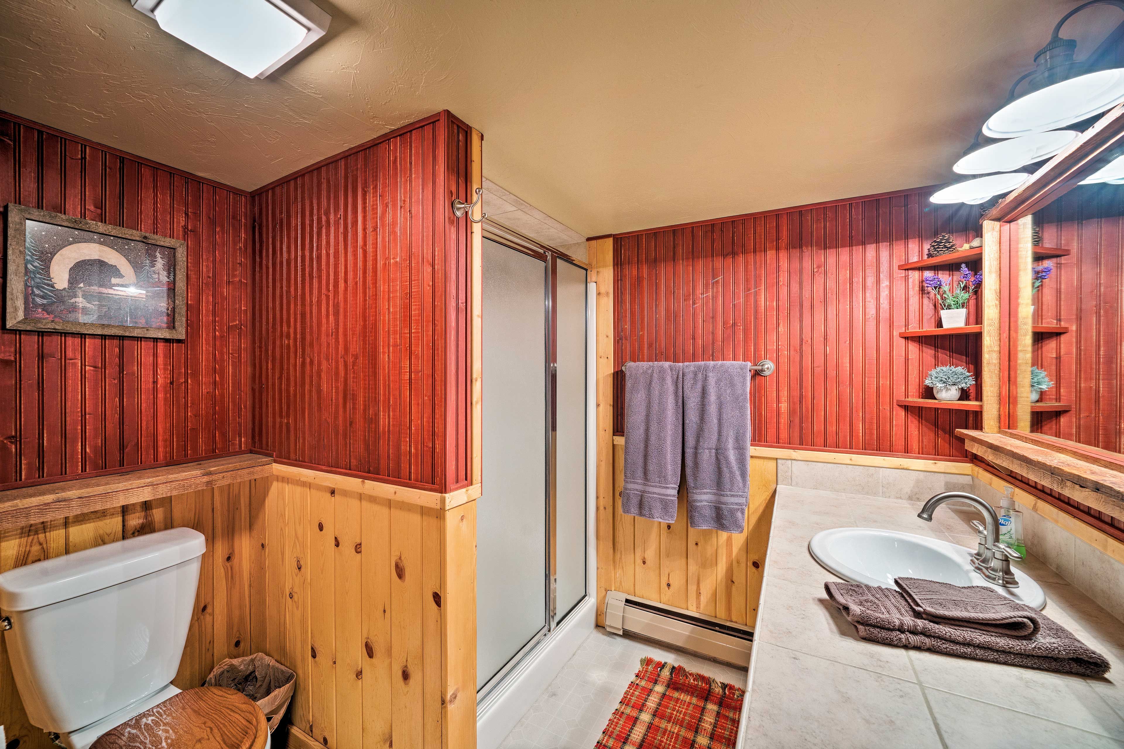 En-Suite Bathroom