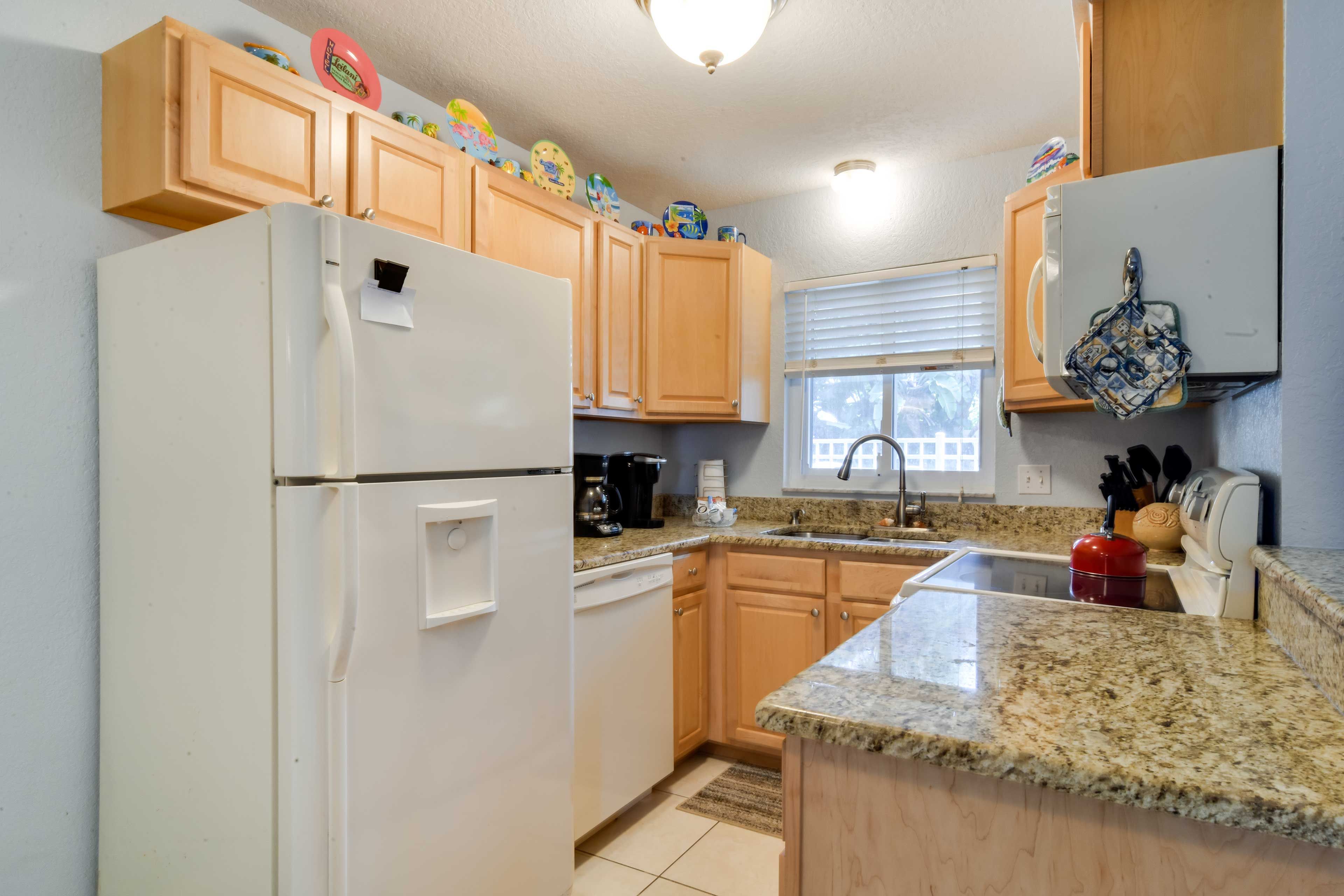 Kitchen | Cooking Basics | Dishware/Flatware
