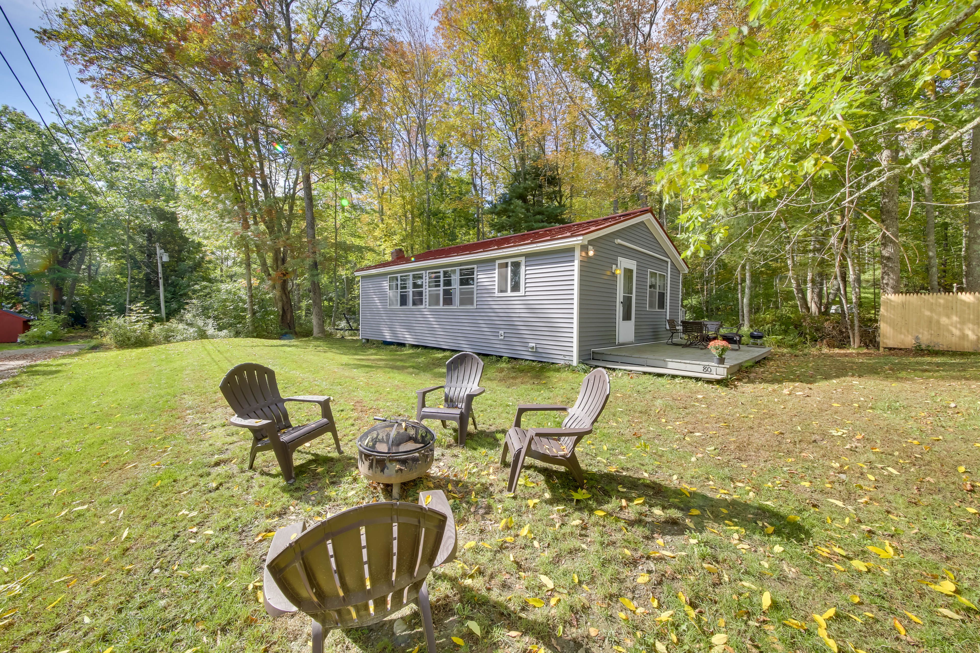 Cottage Exterior | 700 Sq Ft