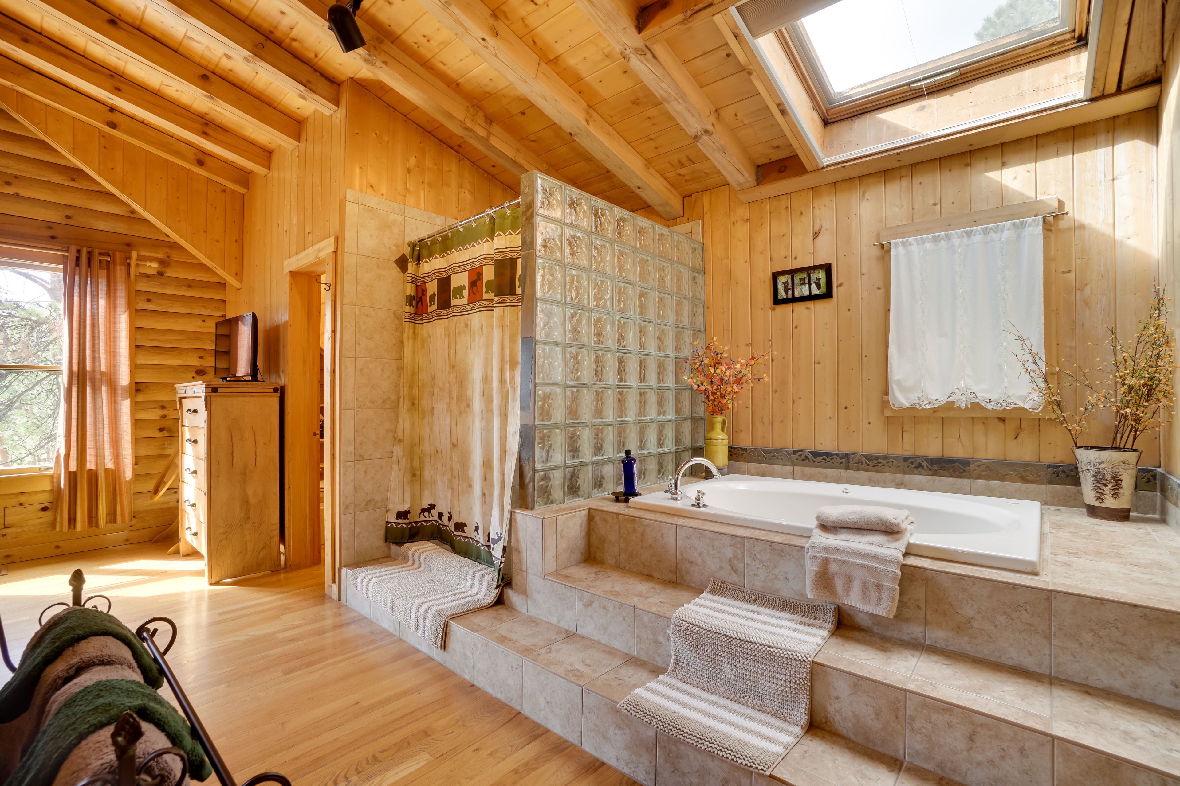 Bathroom | Linens/Towels