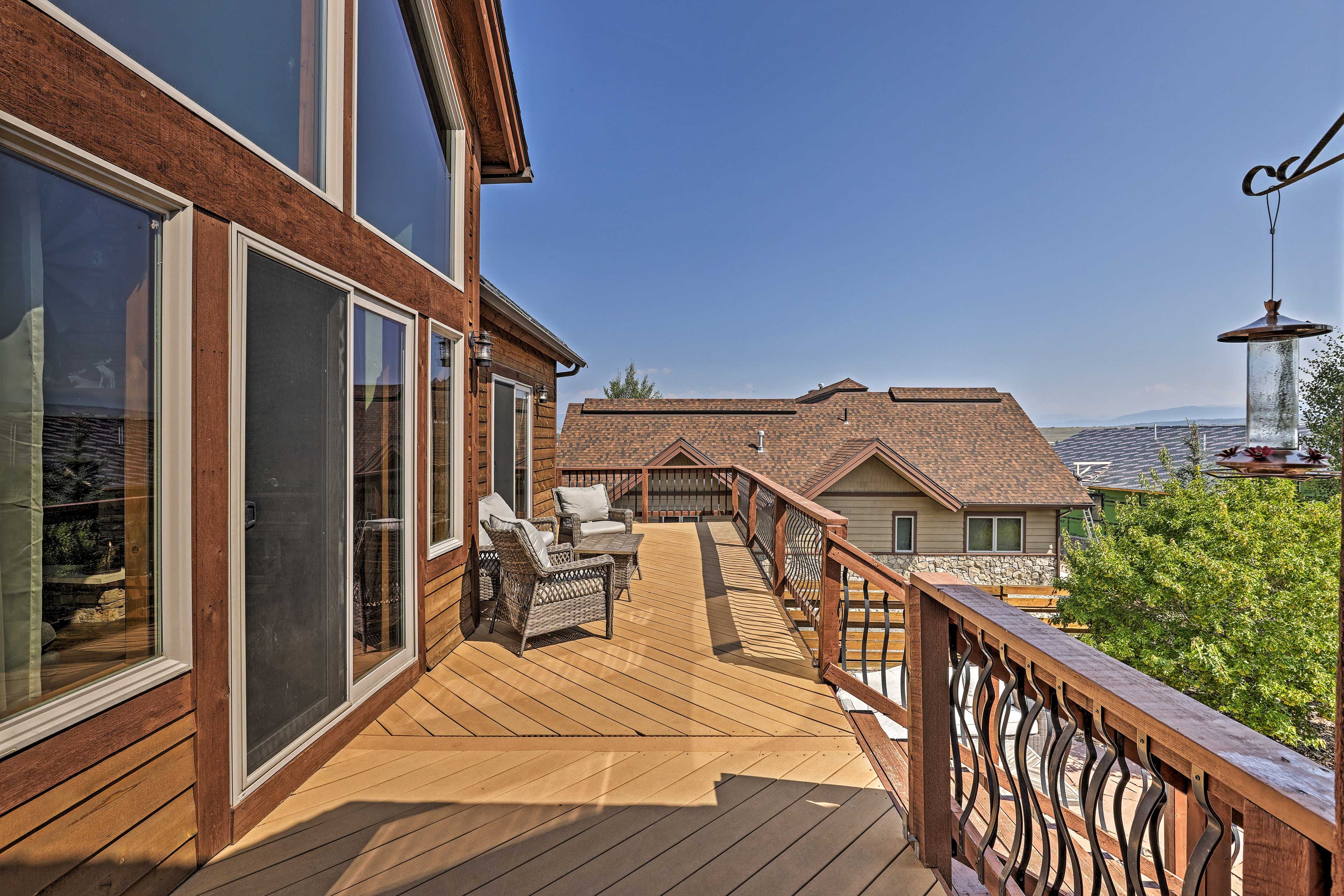 Private Deck