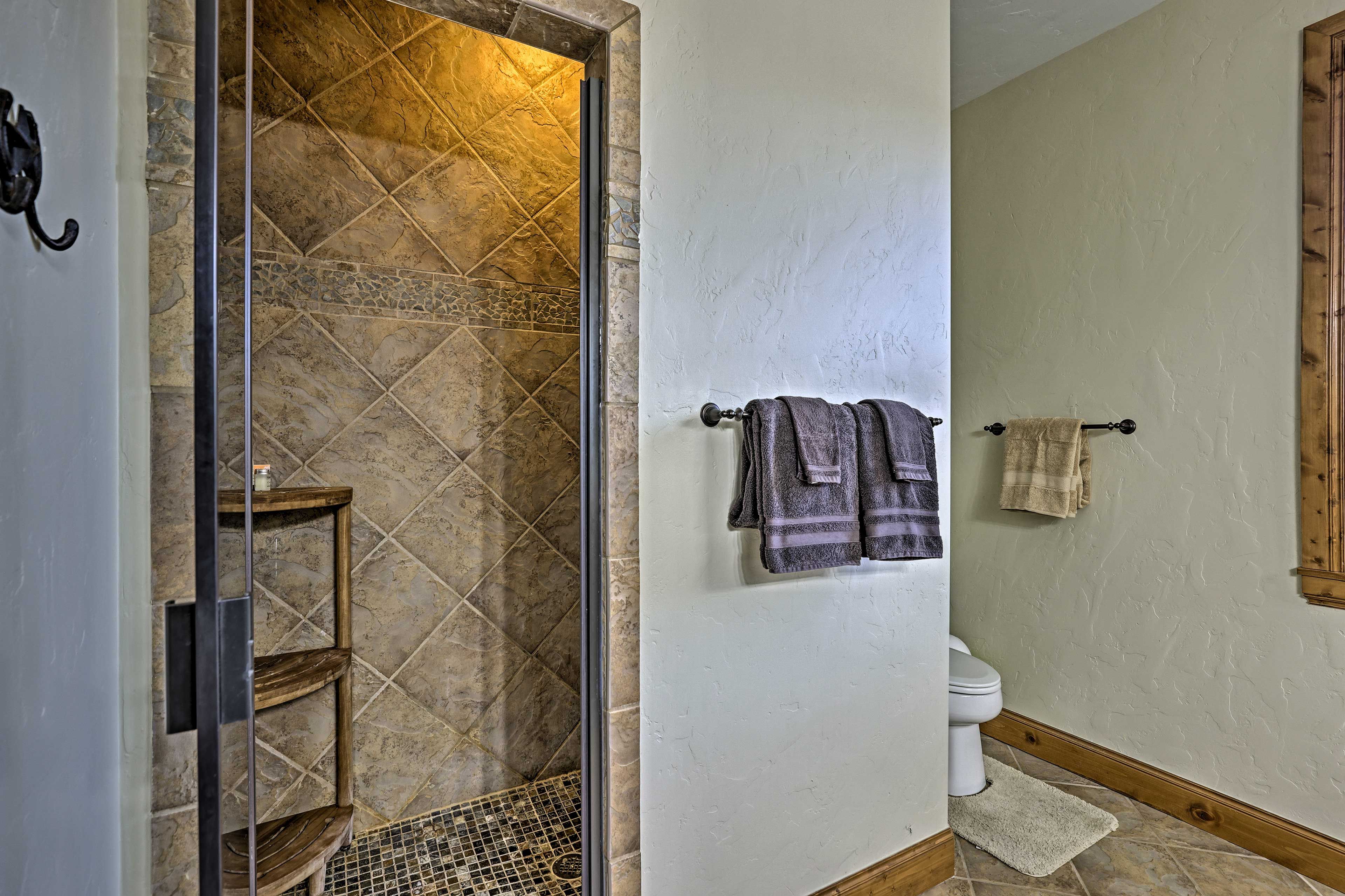 En-Suite Bathroom